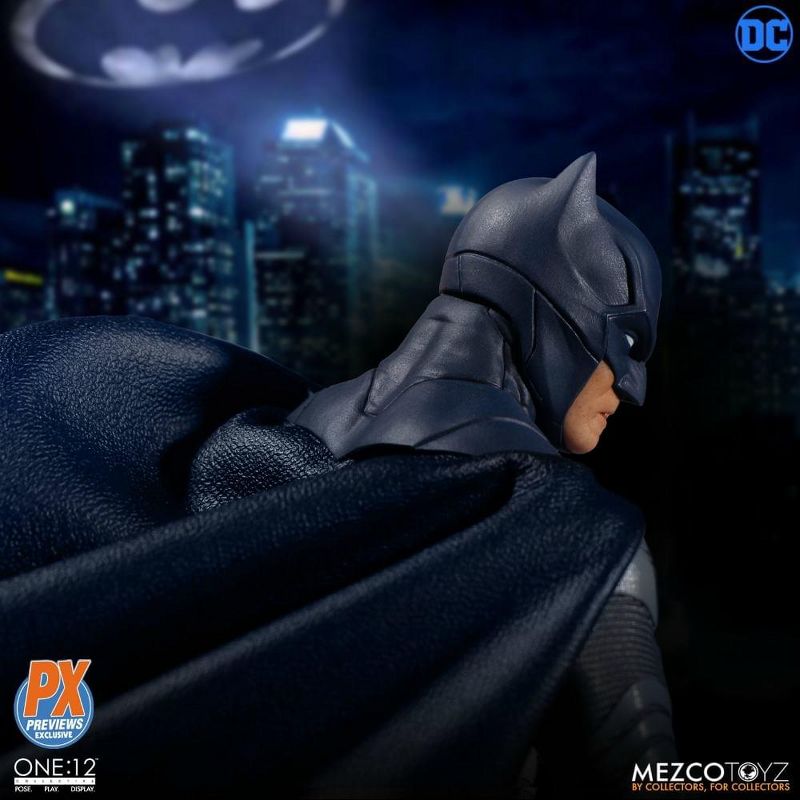 Mezco Toyz DC Comics One 12 Collective Sovereign Knight Batman | Blue Version