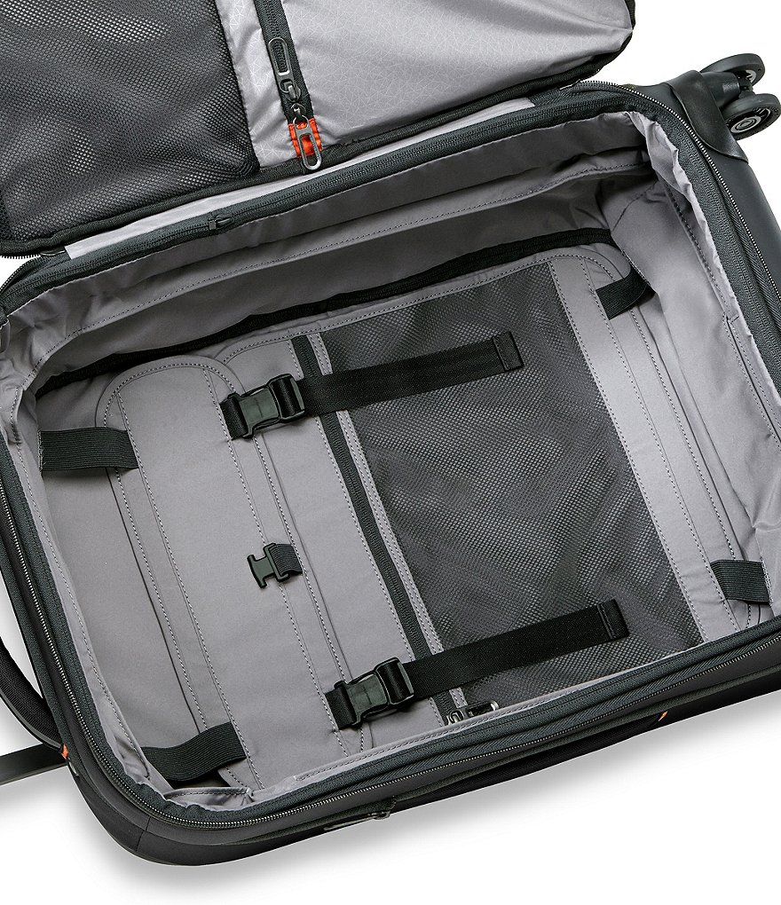 Briggs & Riley ZDX 22#double; Carry-On Expandable Spinner