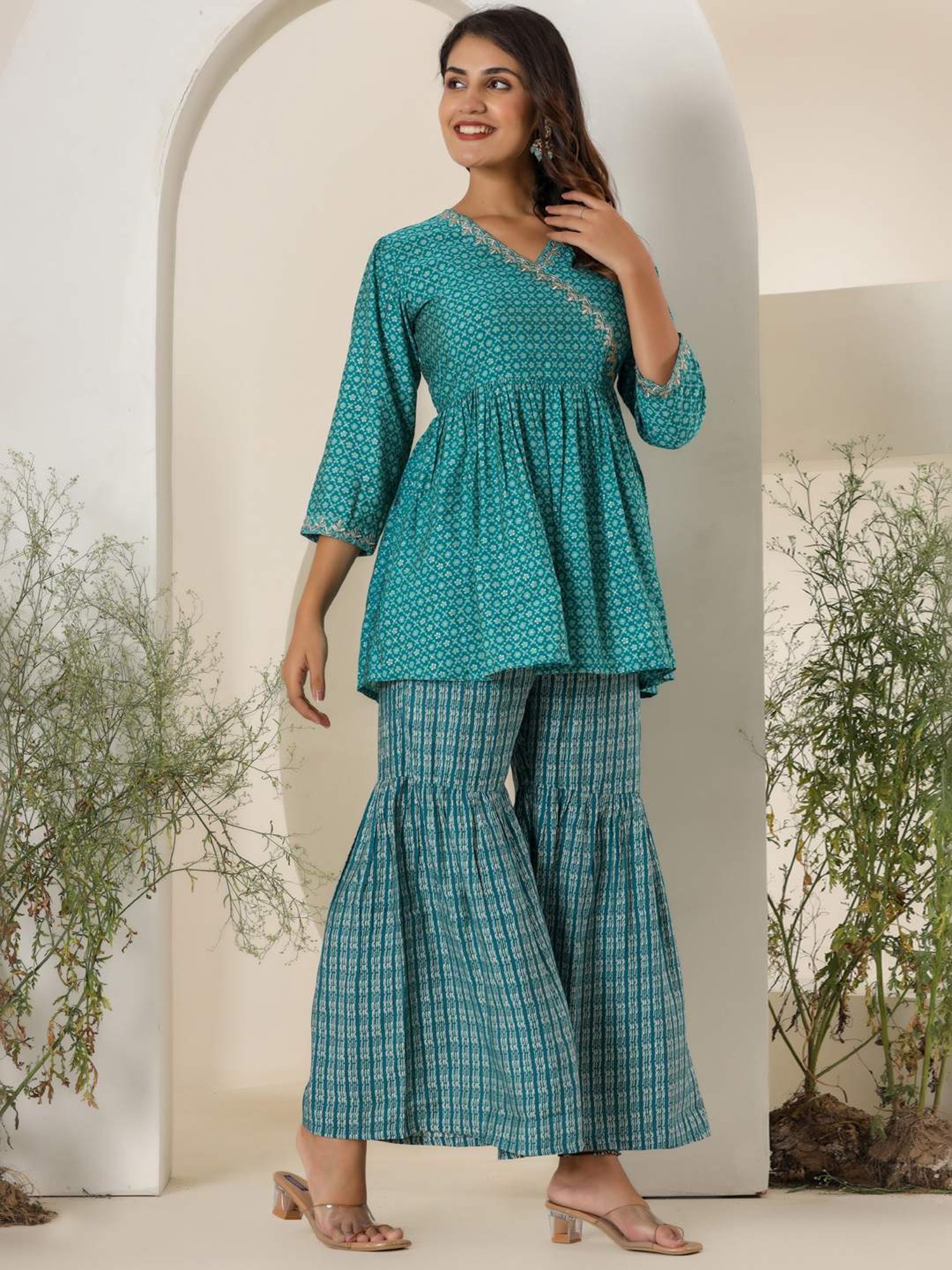 READIPRINT FASHIONS Blue Printed Kurti Sharara Set