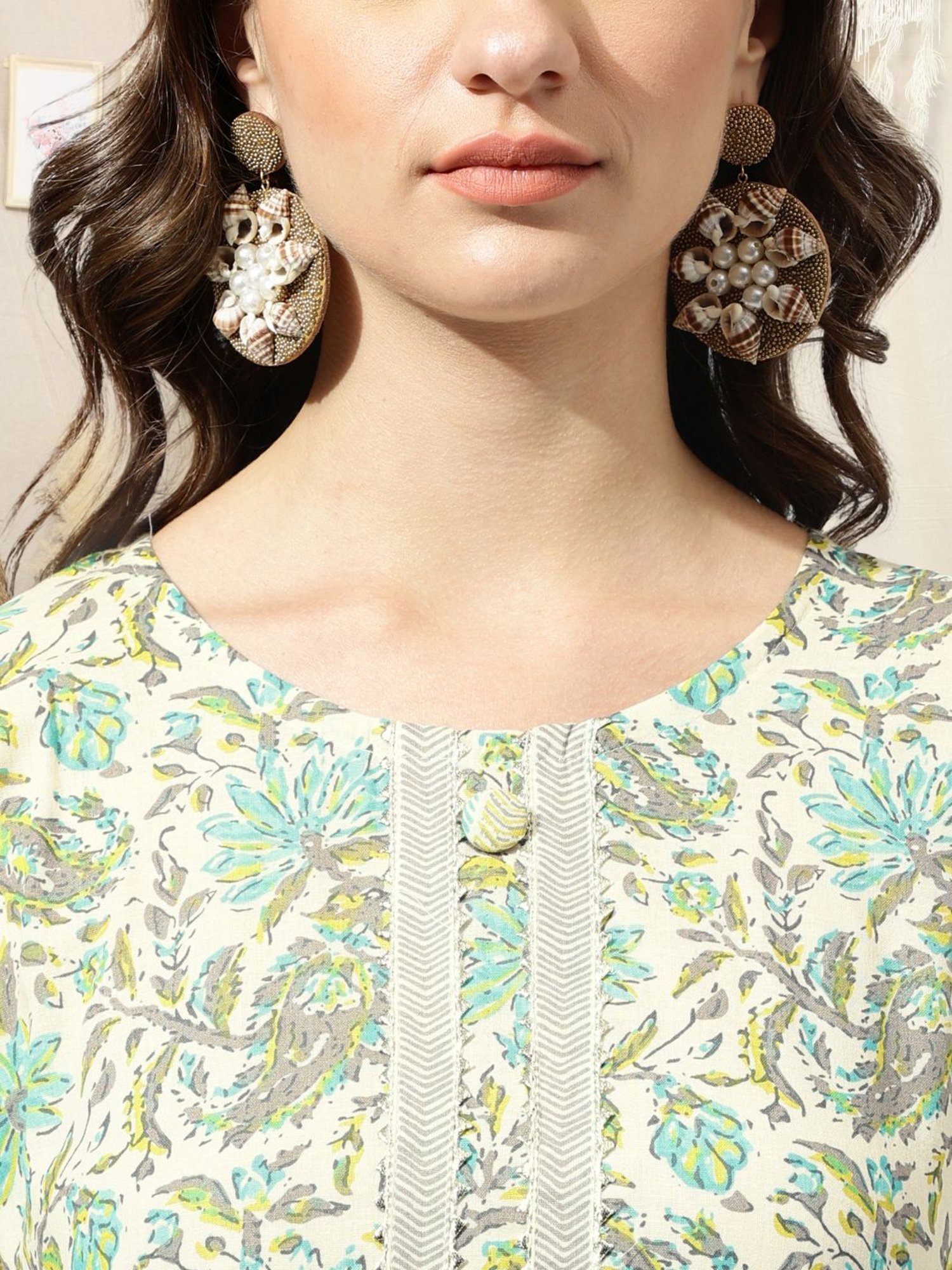 MIRCHI FASHION Cotton Beige & Blue Floral Print Kurta Pant Set