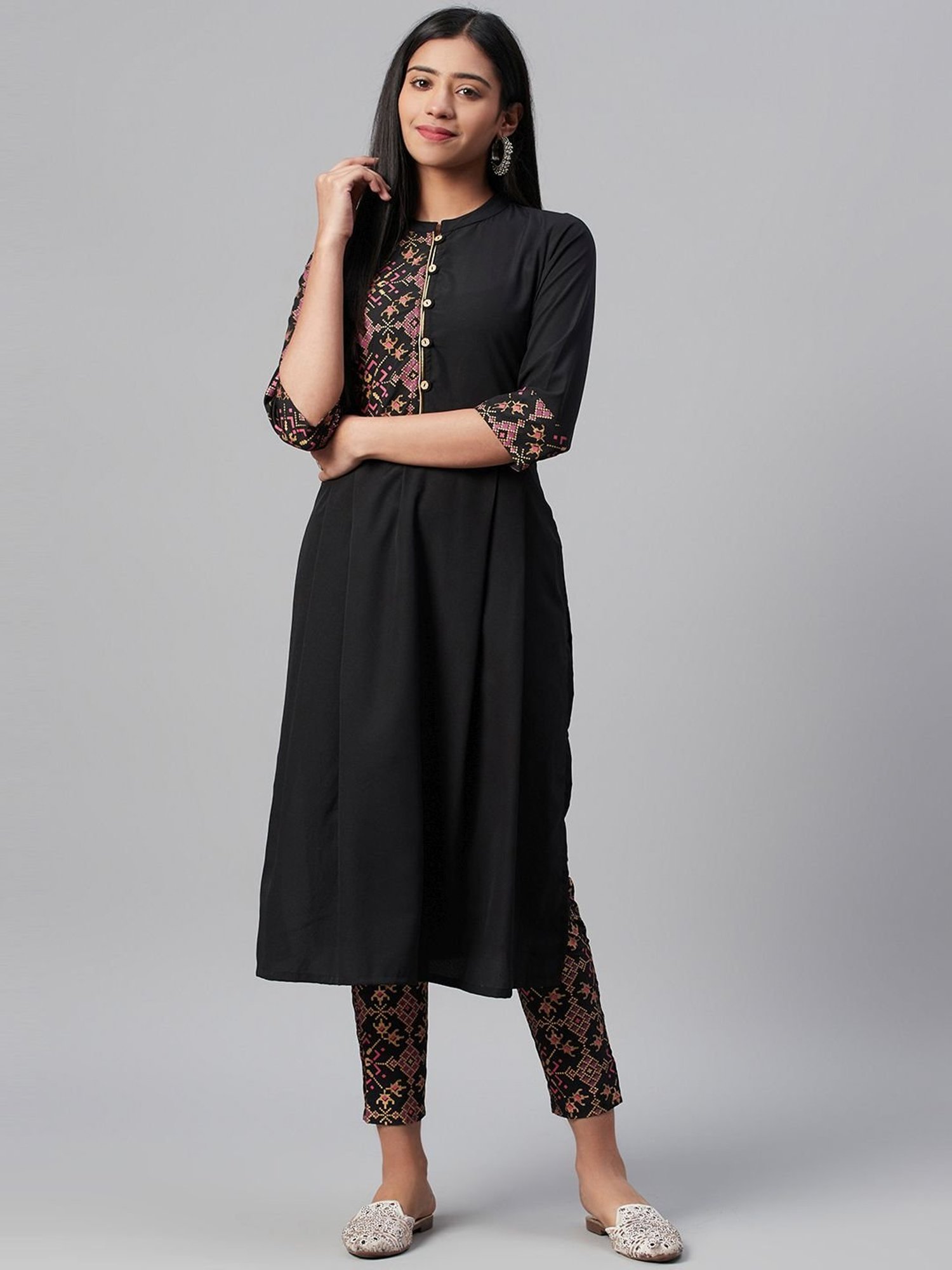 Ziyaa Black Printed Straight Kurta