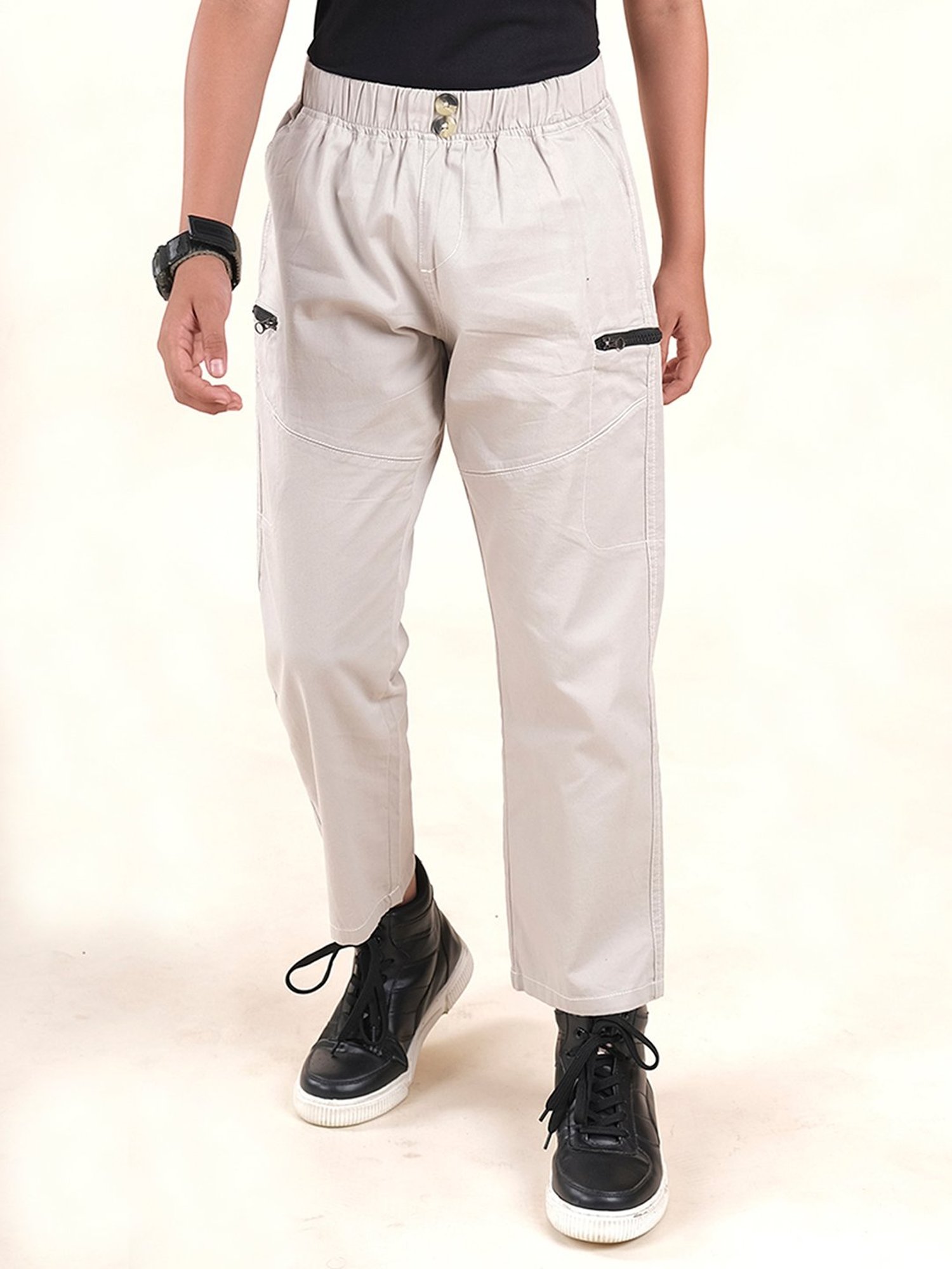 Kiddopanti Boys Beige Solid Cargo Pants