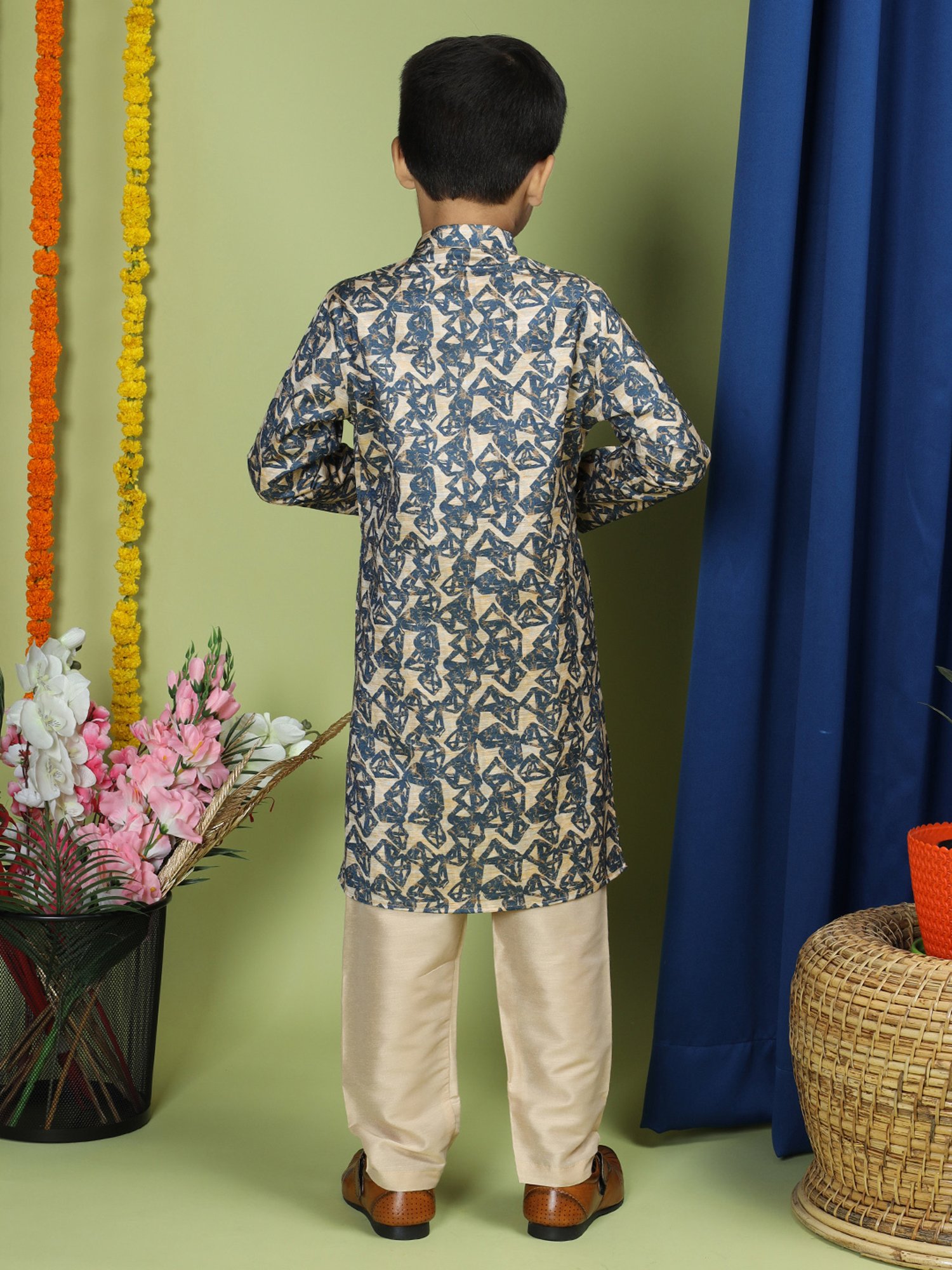 VASTRAMAY Boys Yellow & White Cotton Printed Full Sleeves Kurta Sets