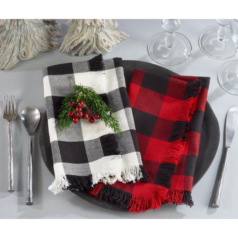 Saro Lifestyle Buffalo Plaid And Fringe Cotton Table Napkins (Set of 4)