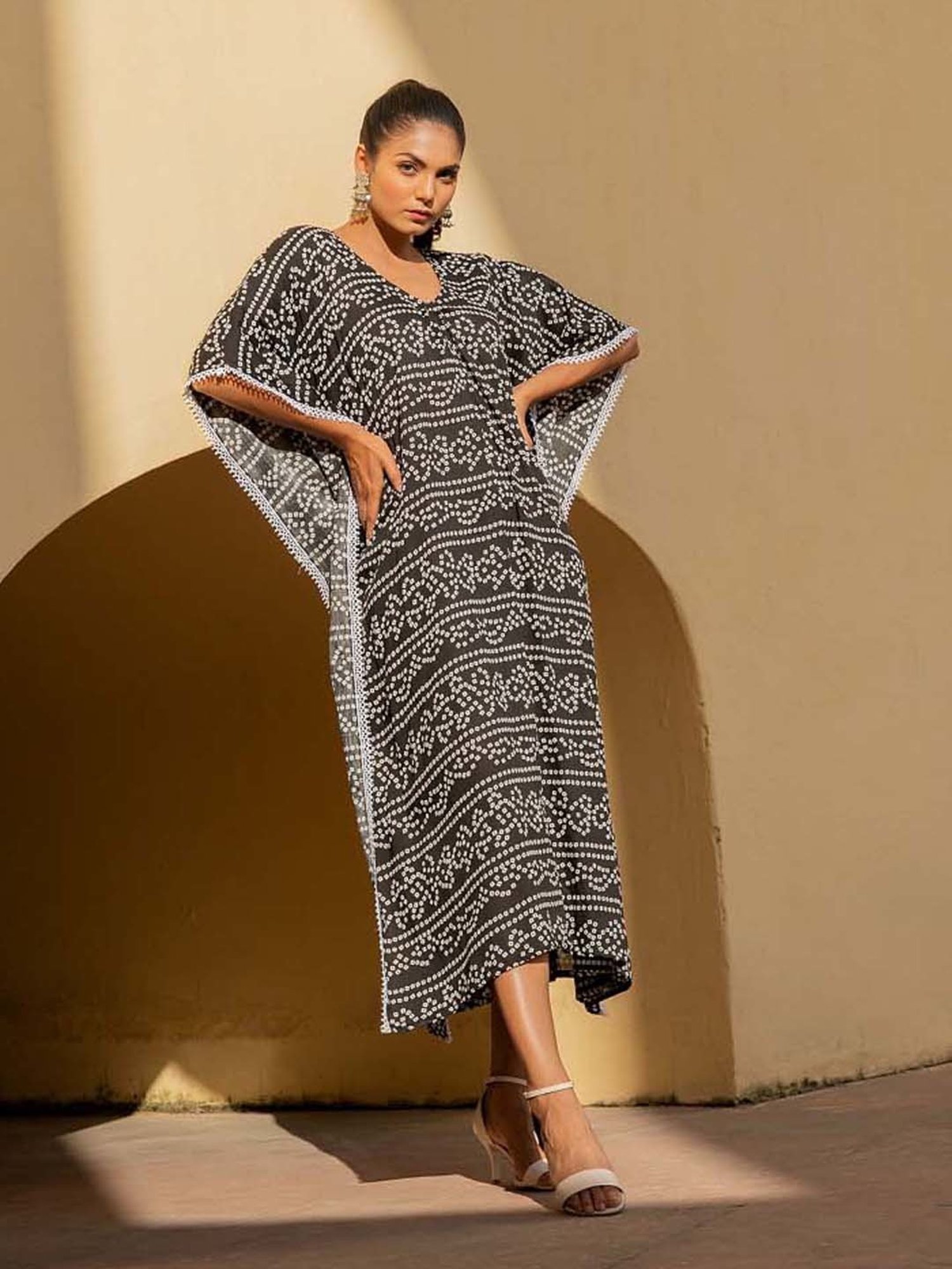 KAORI BY SHREYA AGARWAL Black Cotton Printed Maxi Kaftan