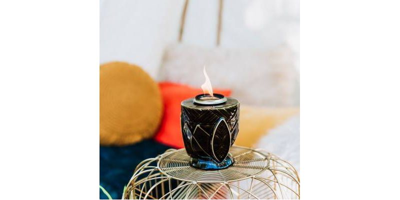 32oz Clean Burn BiteFighter Fuel & 2pk Roundwick Replacement Wicks - TIKI