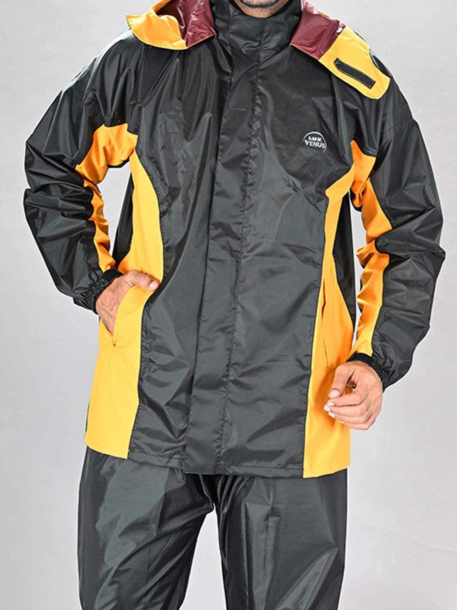 Lux Venus Black Regular Fit Colour Block Raincoat Set