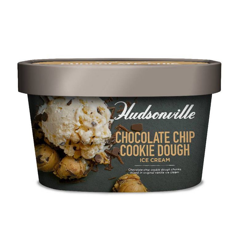 Hudsonville Creamery Chocolate Chip Cookie Dough Ice Cream - 48oz