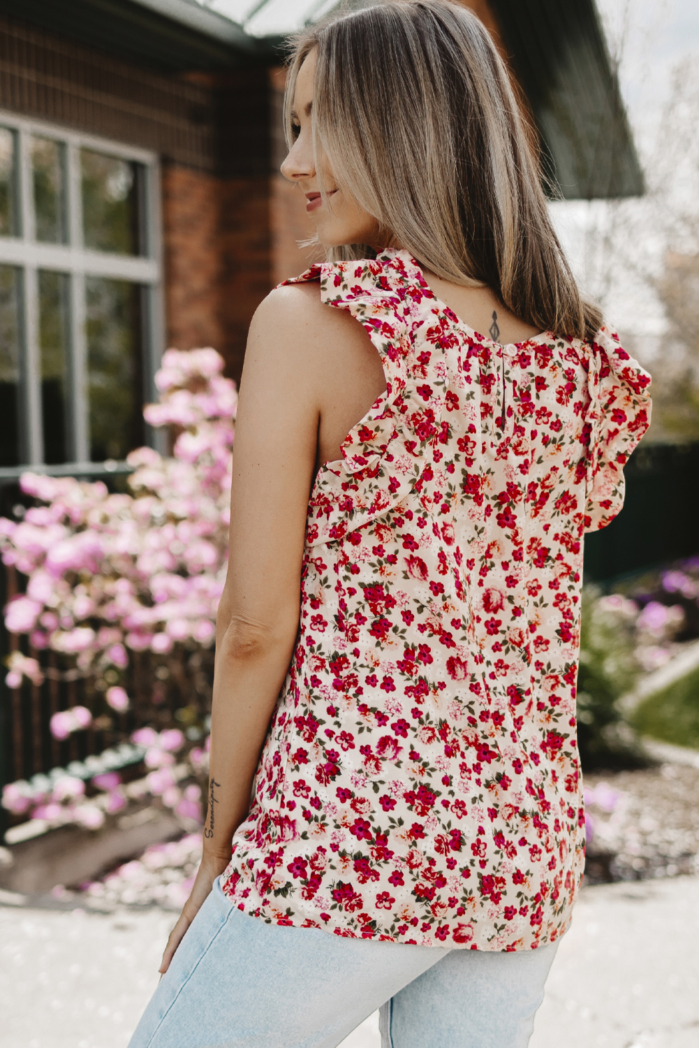Red Boho Floral Print Ruffled Mock Neck Sleeveless Shirt