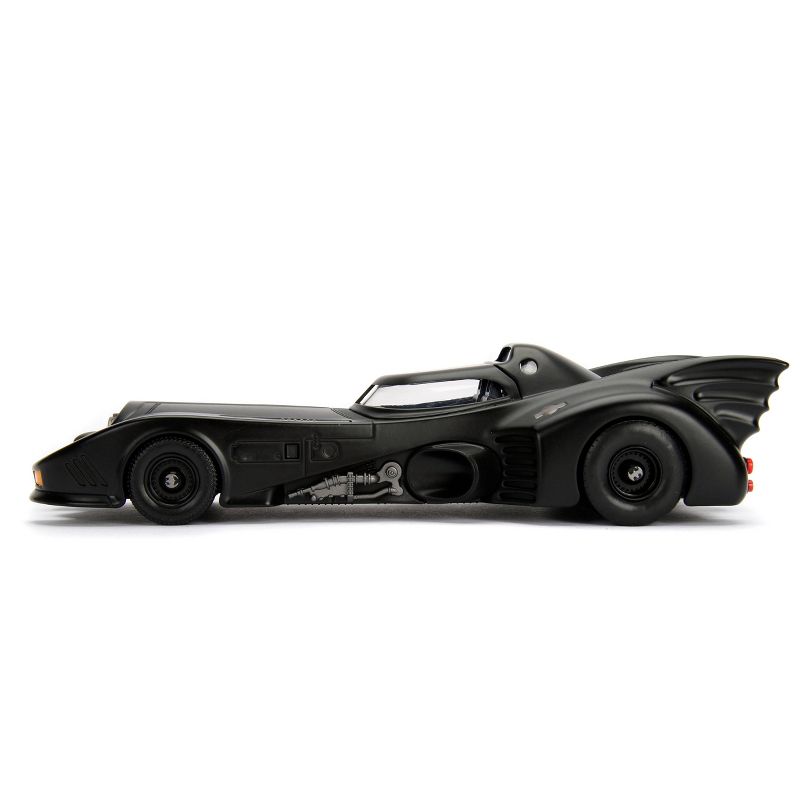 Jada Toys Hollywood Rides 1989 Batmobile Die-Cast Vehicle with Batman Die-Cast Figure 1:24 Scale Primer Black