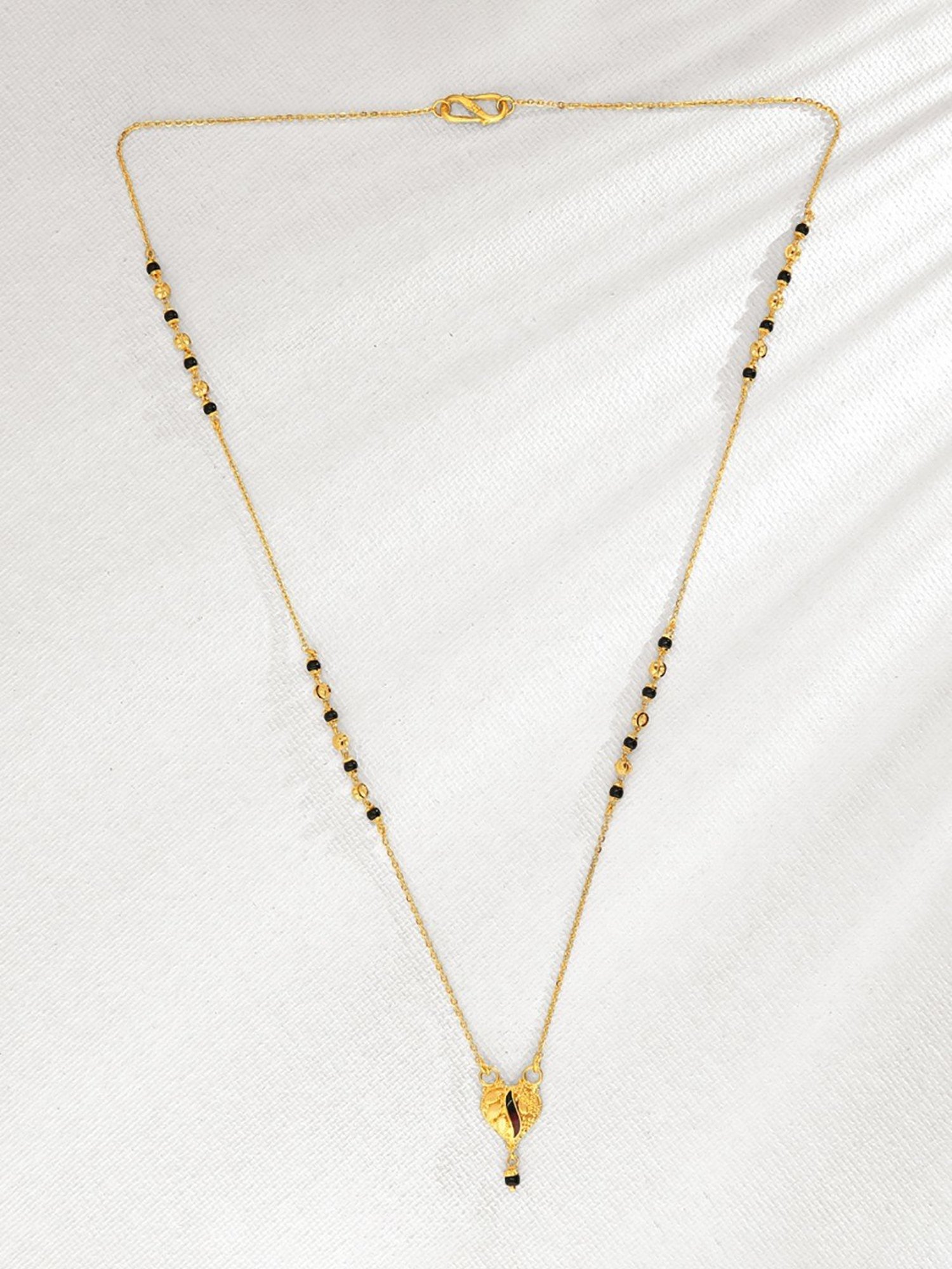 P.N.Gadgil Jewellers 22k Historic Heart Mangalsutra