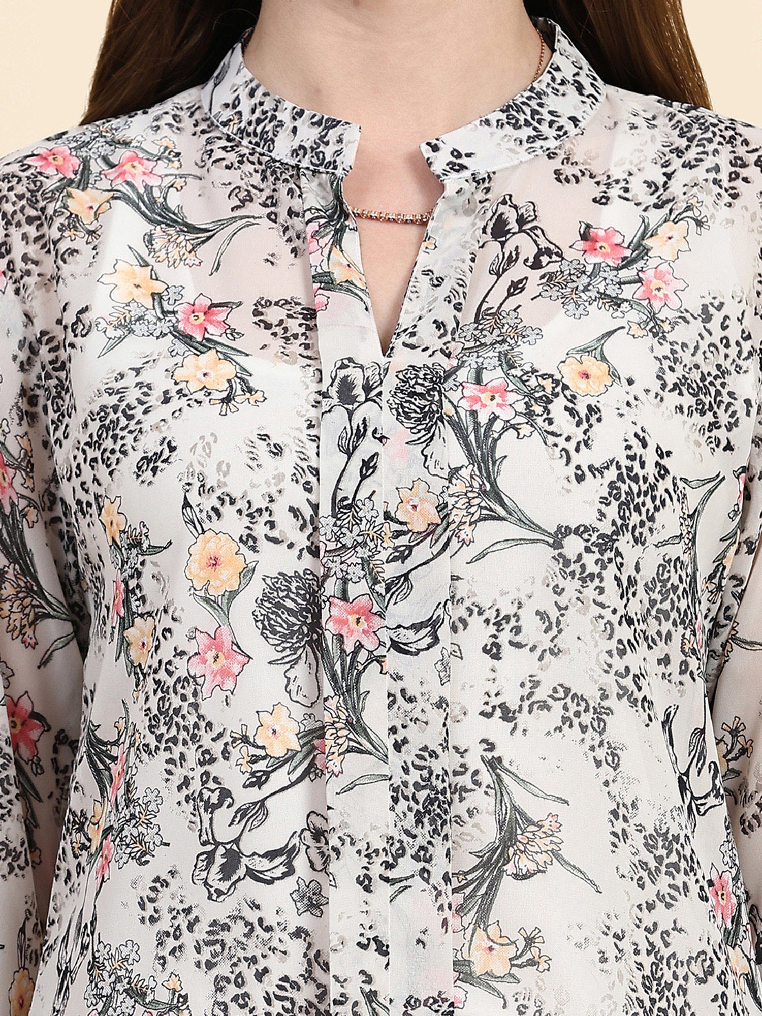 KERI PERRY Grey & White Floral Print Top