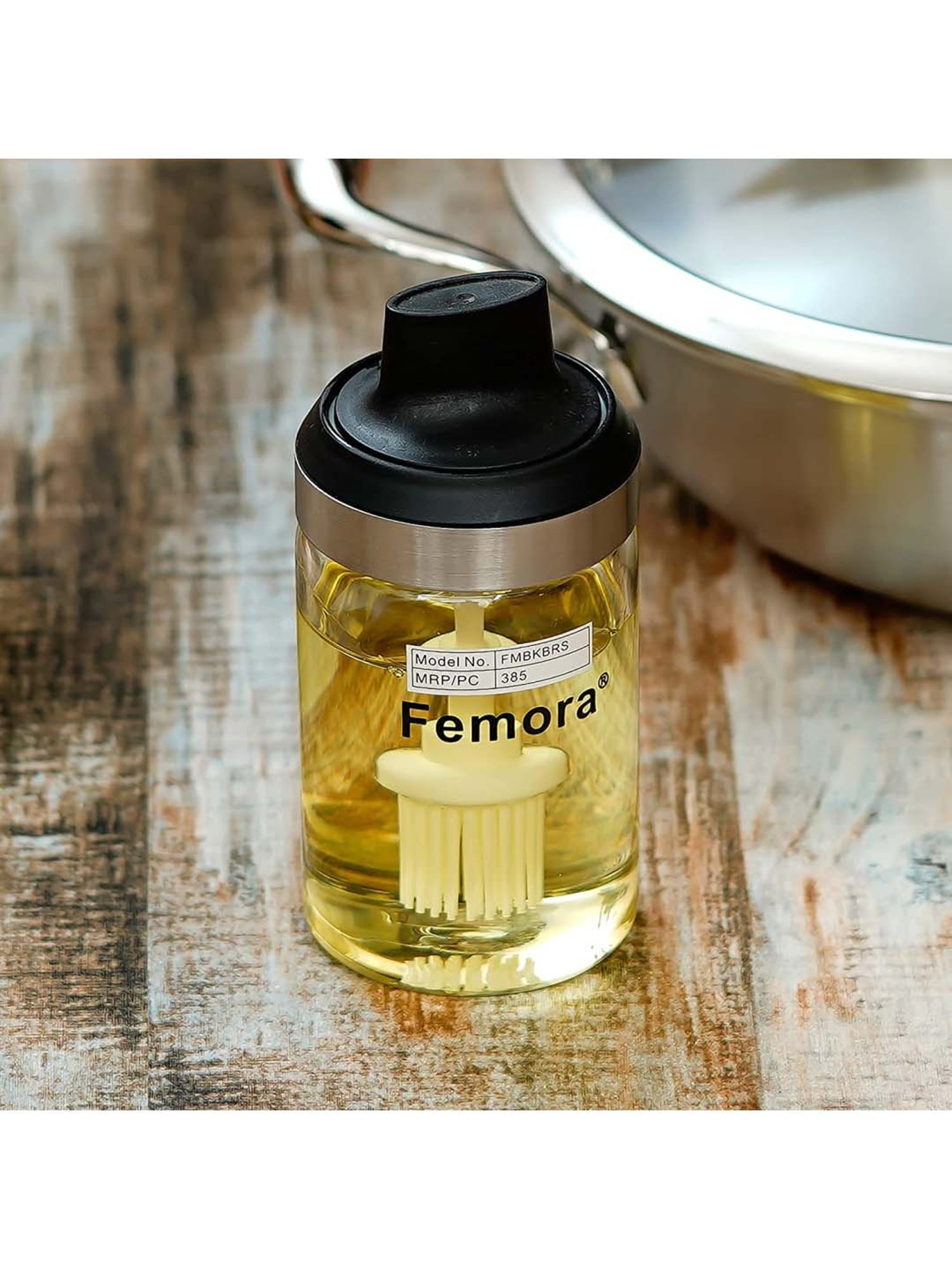 COLE & MASON White & Beige Ceramic Pourer - Set of 1