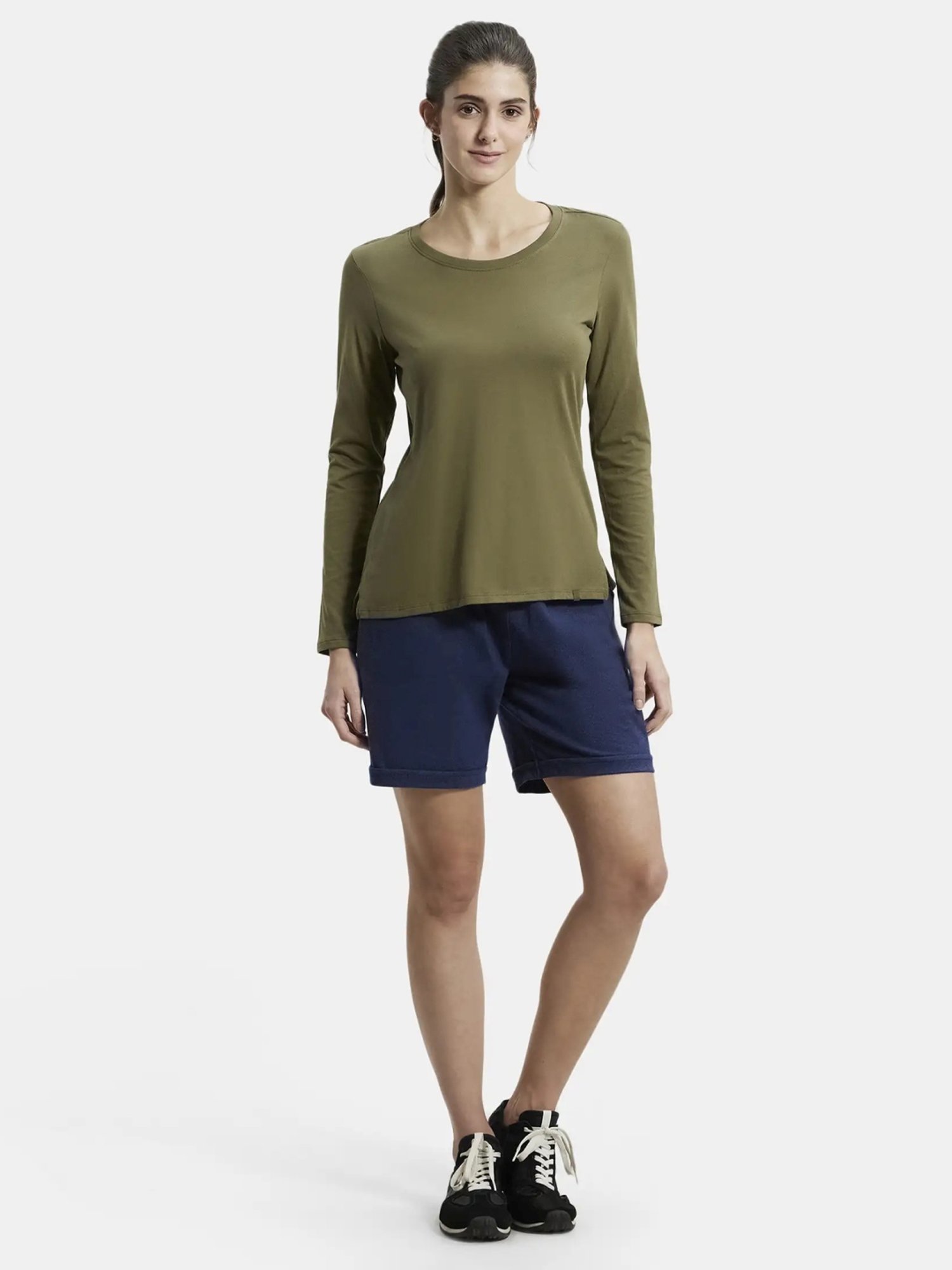 Jockey A140 Women's Super Combed Cotton Rich Relaxed Fit Solid Round Neck Full Sleeve T-Shirt