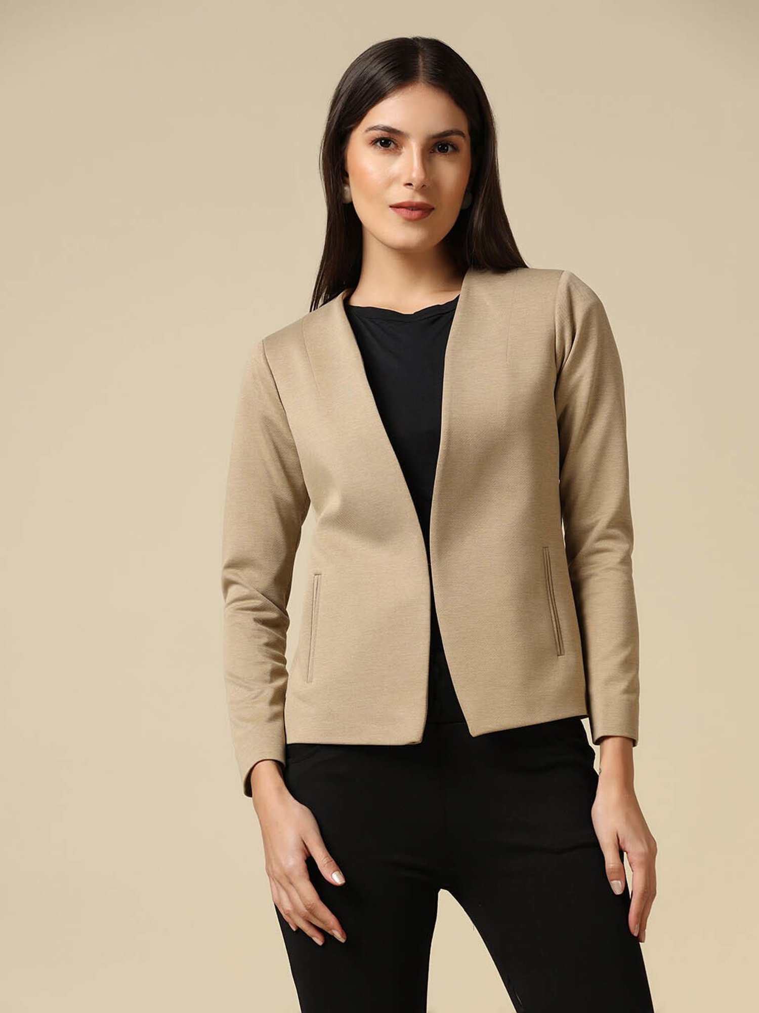TAHVO Beige Blazer