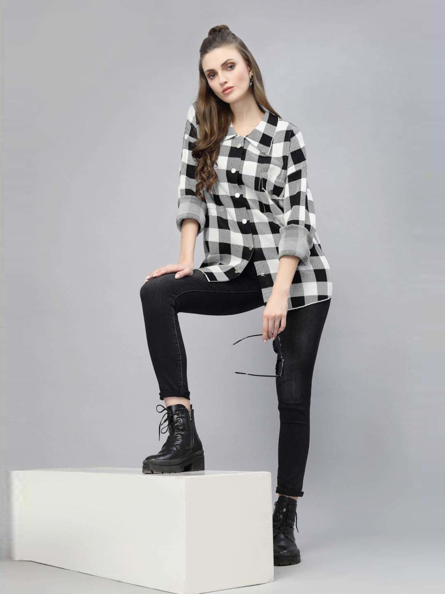 Mafadeny White & Black Chequered Shirt
