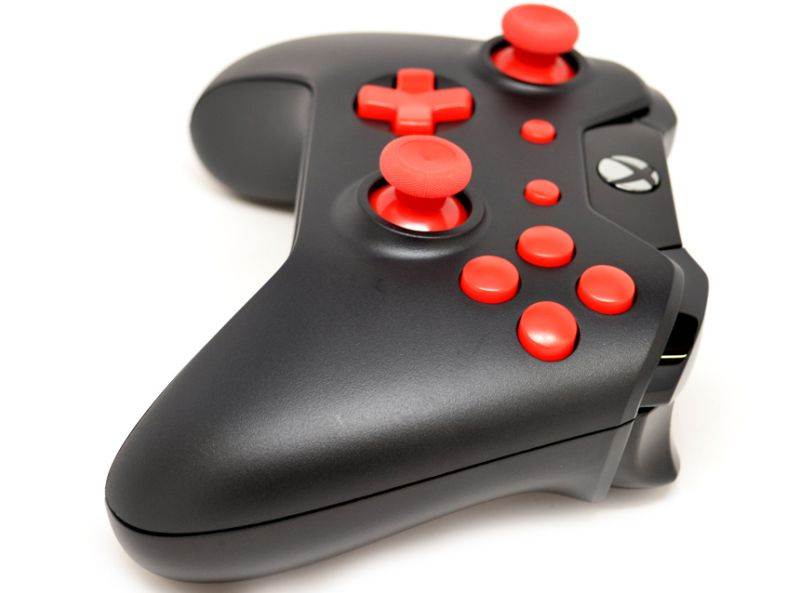 Black/Red Xbox One Rapid Fire Modded Controller for COD BO3, MW Remastered, Ghosts, Destiny, GOW, Battlefield: Quick Scope, Drop Shot, Auto Run, Sniped Breath, Mimic, More (3.5 mm jack)