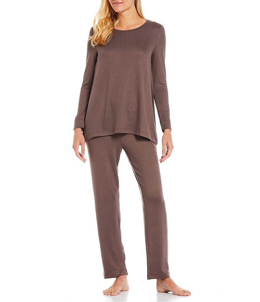 Modern Movement Solid Seamless Scoop Neck Microfiber Camisole