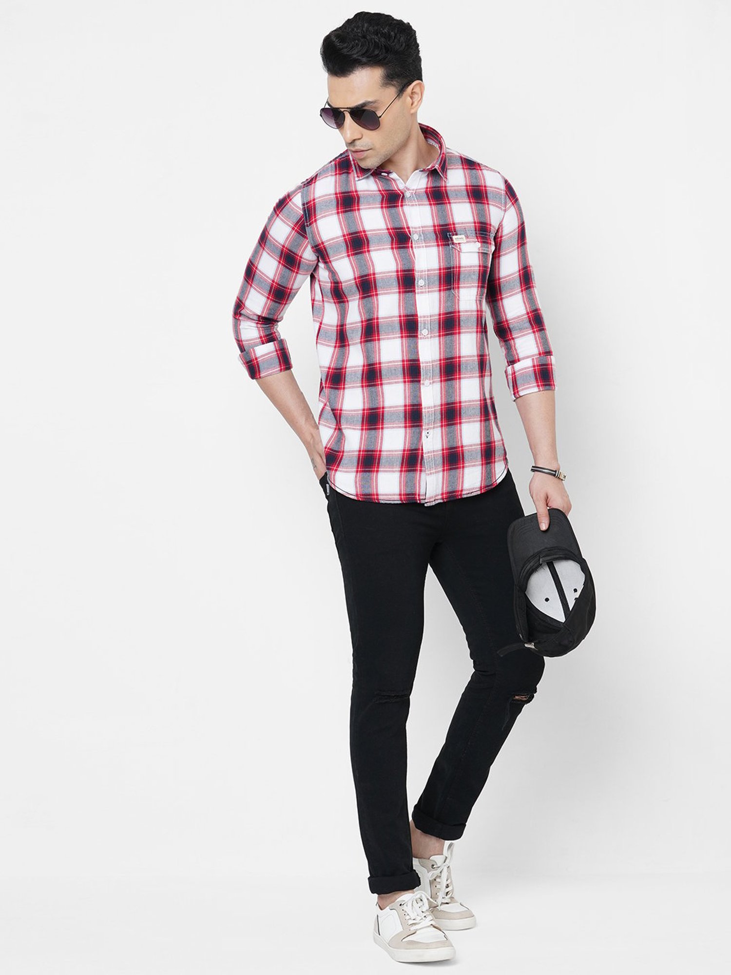 SOLEMIO White & Red Slim Fit Check Cotton Shirt