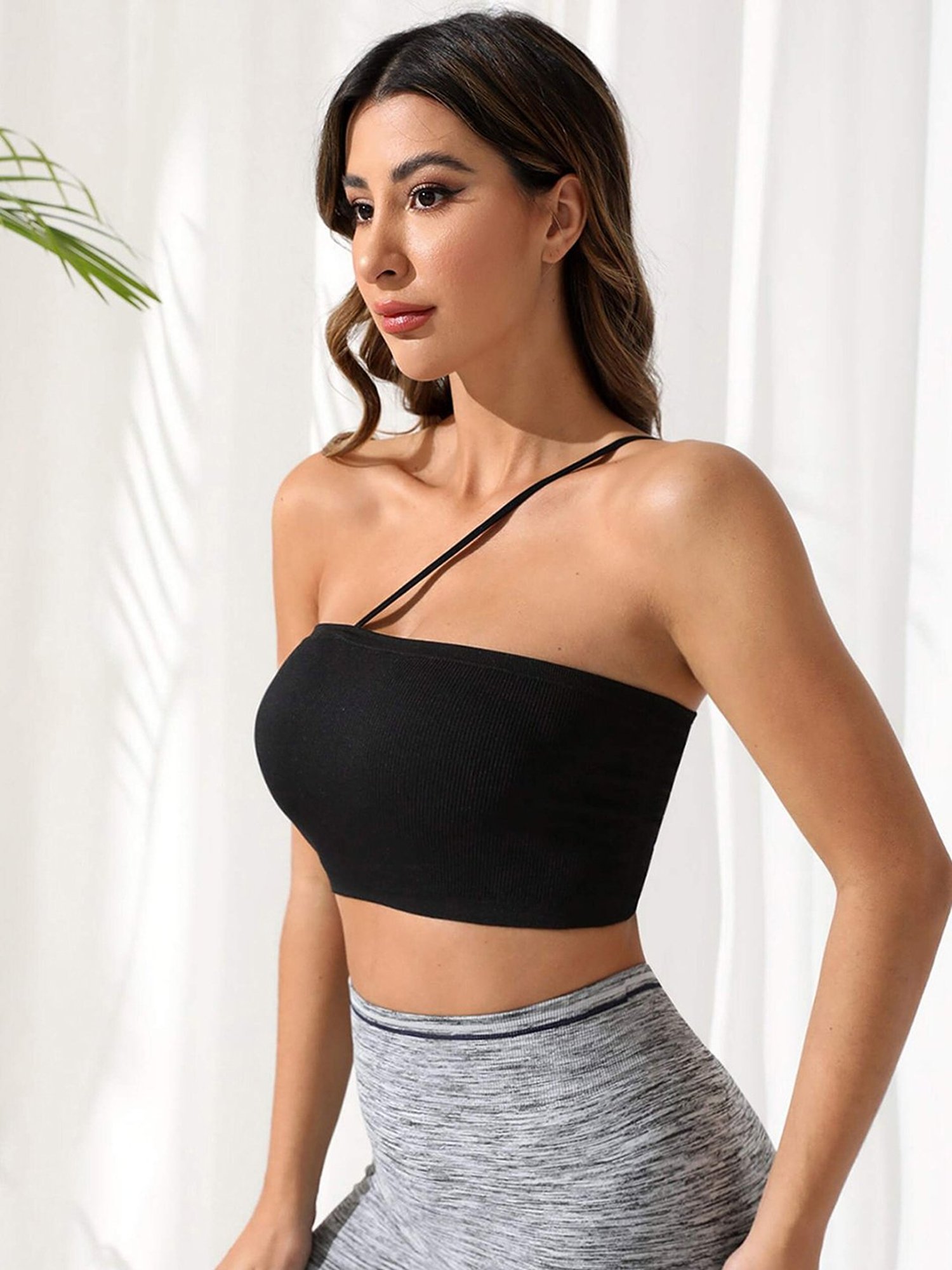 SELVIA Black Regular Fit Crop Top