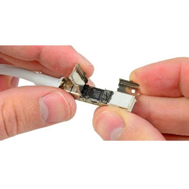 CY Thunderbolt 2 Port Male to Male Video Data Cable for MacBook & SSD & Displays TB-004-WH