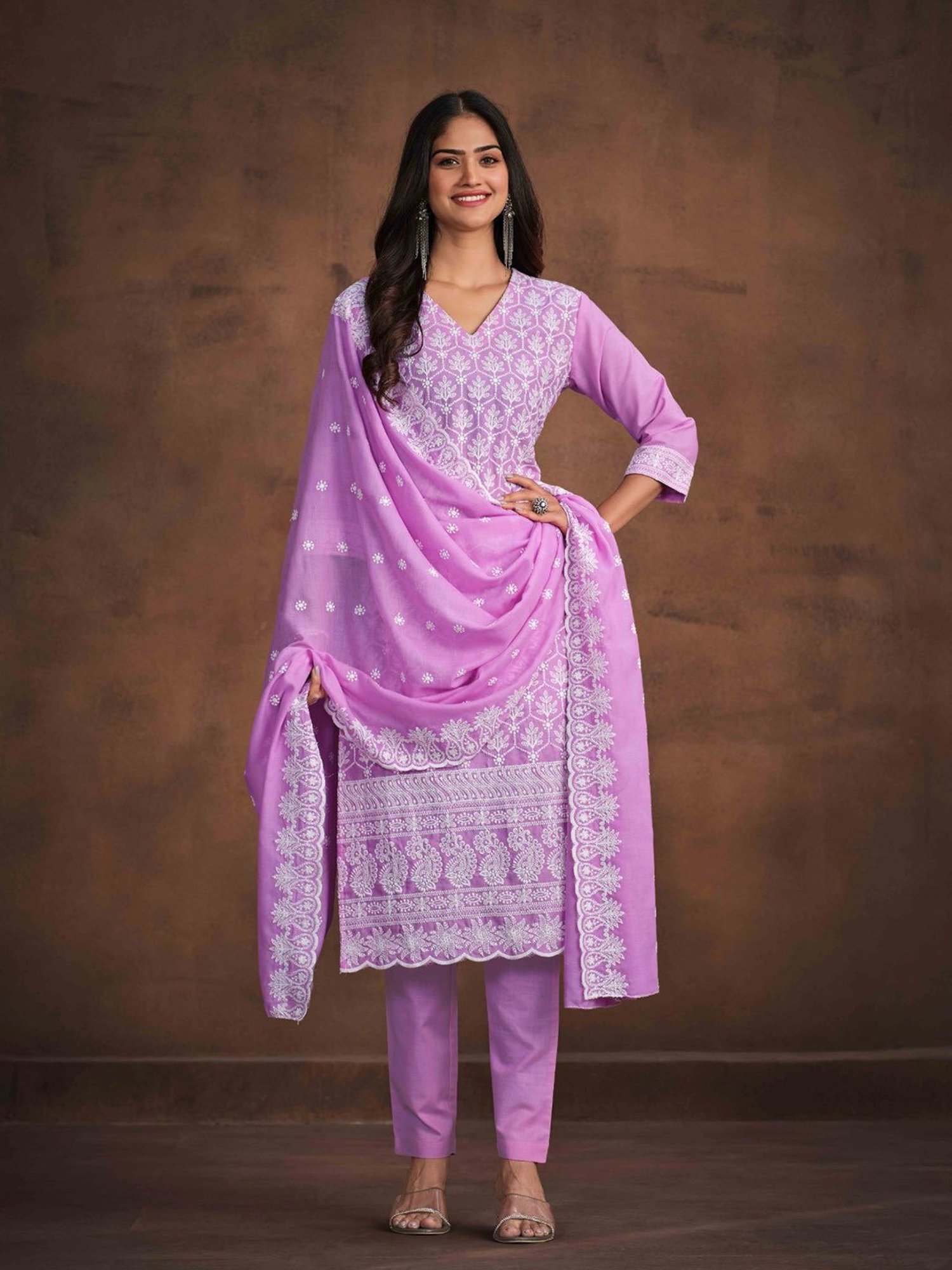 Ishin Pink Embroidered Kurta With Pant & Dupatta