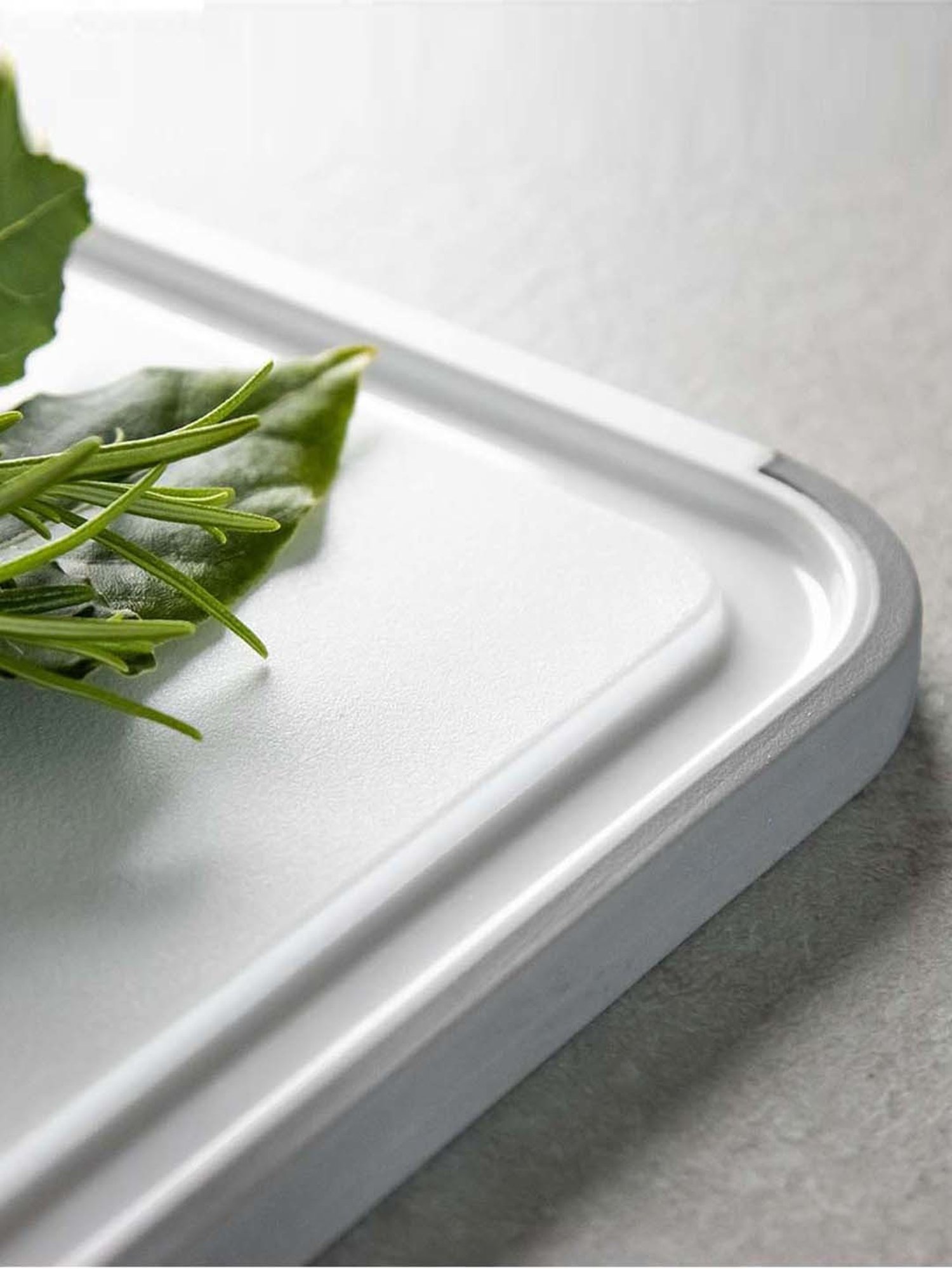 KitchenAid White Classic Medium Chopping Board