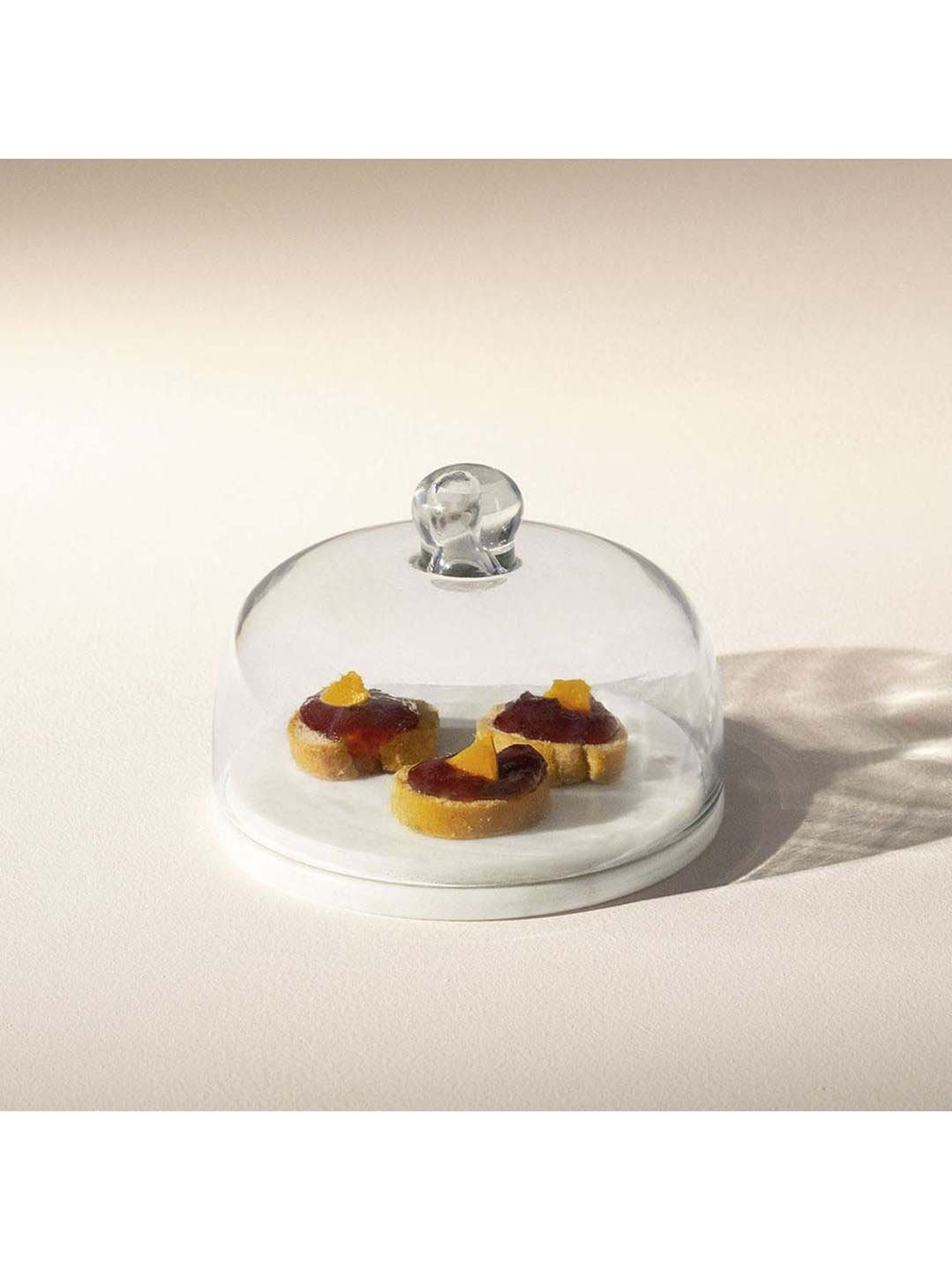 ellementry Baker'S Transparent Glass Cloche with Base - Set of 1