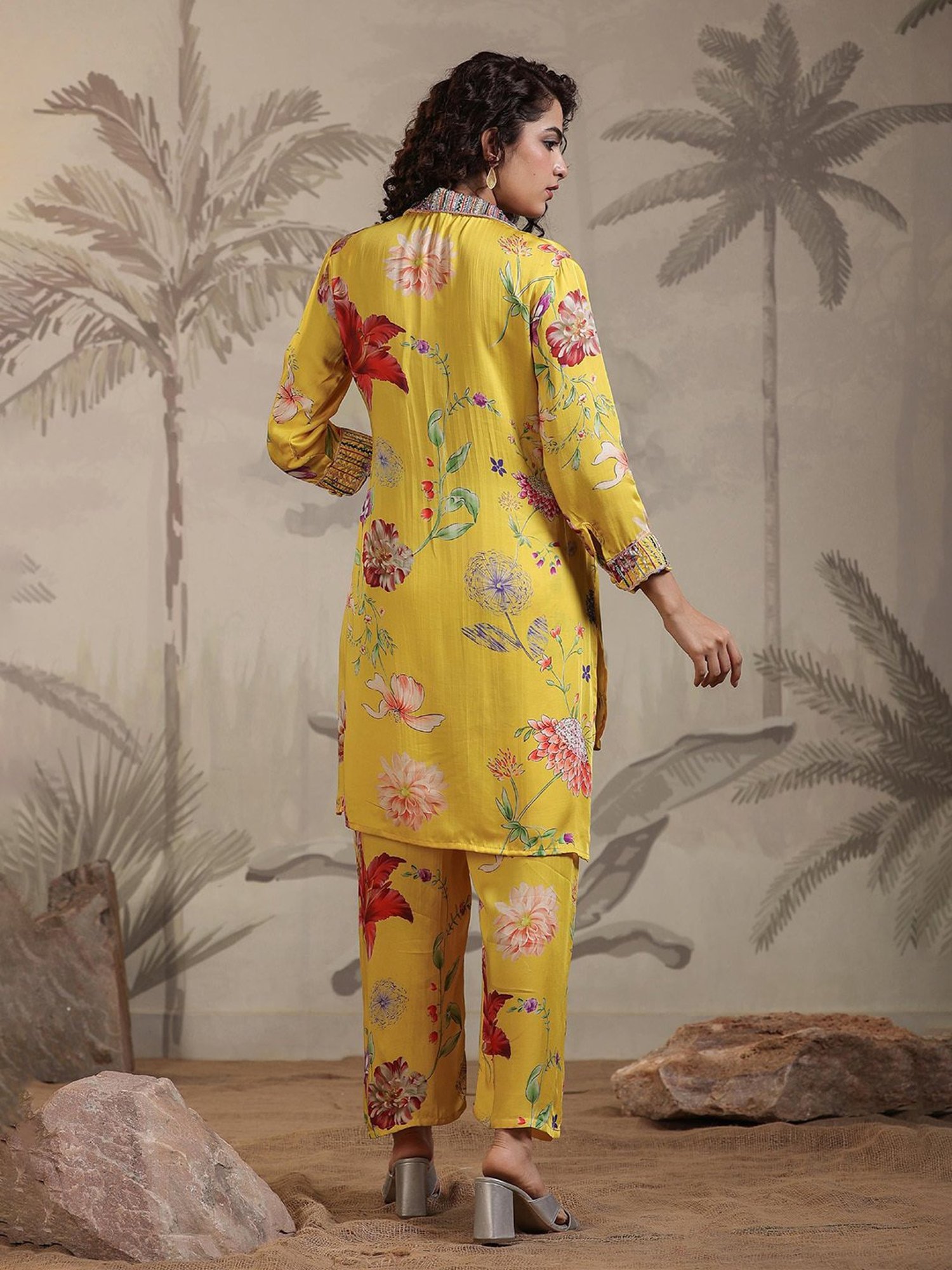 SCAKHI Yellow Co-Ord Set