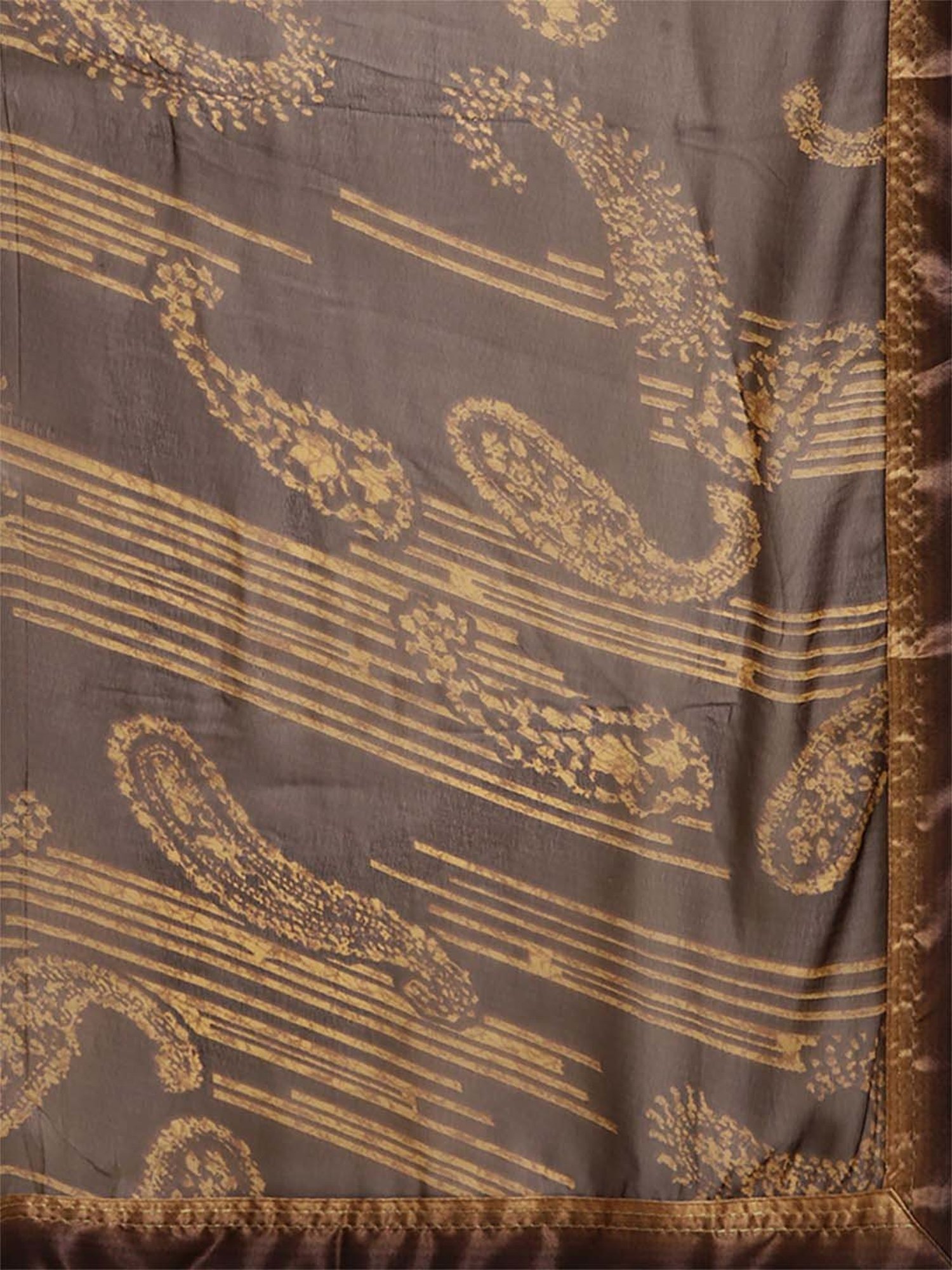 Rangita Brown Paisley Print Saree With Unstitched Blouse