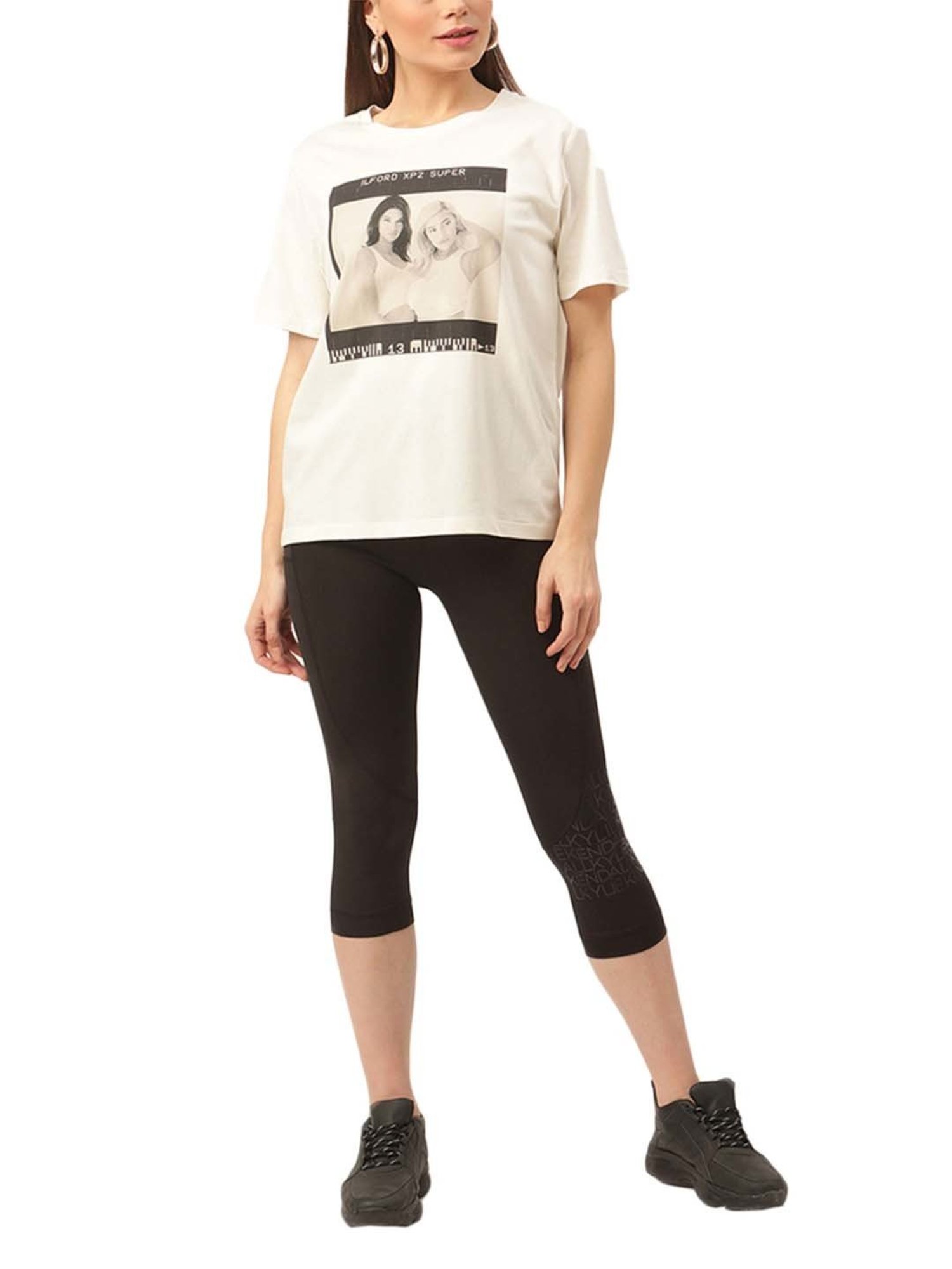 KENDALL + KYLIE Black High Rise Capris