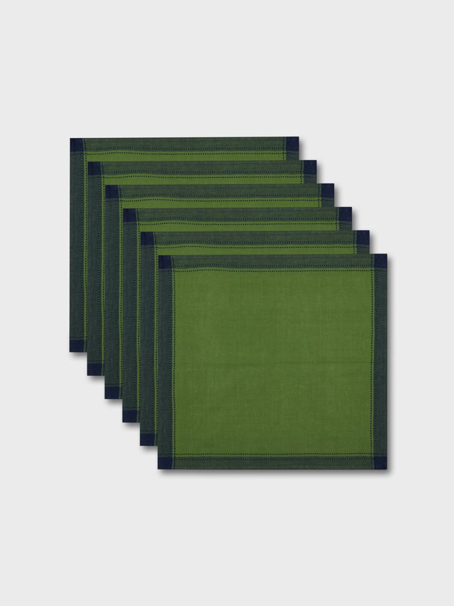 20" White Napkin with Red and Green Tassels Set of 4 pc White - SARO Lifestyle