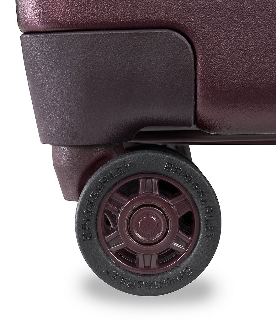 Travelpro Crew Versapack Max Expandable Carry-On