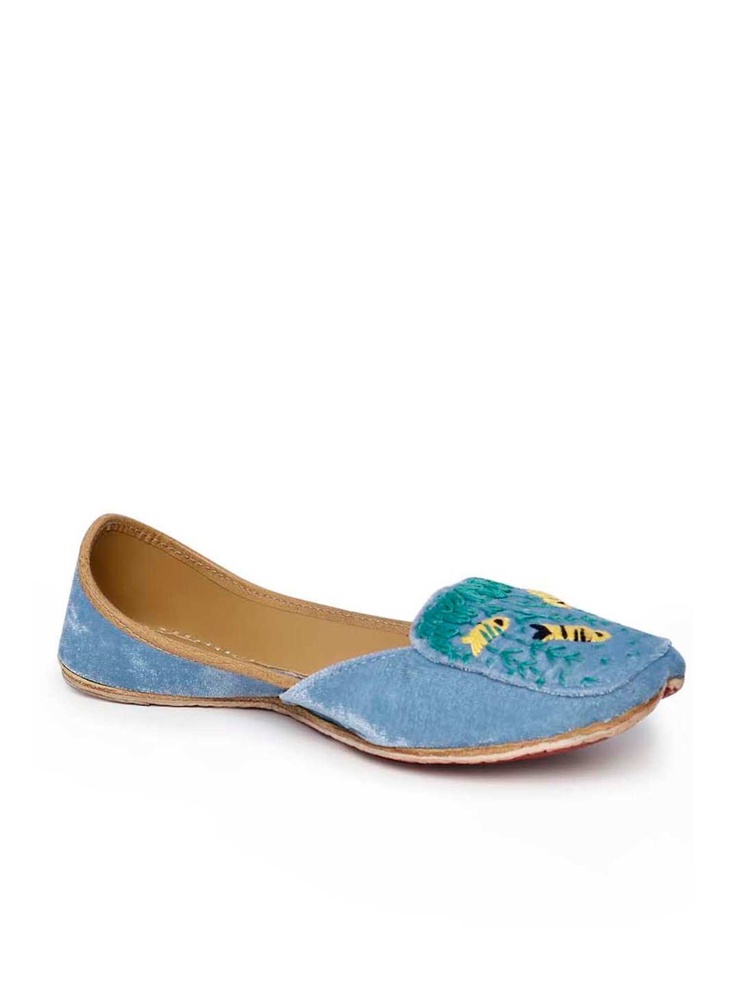 Glam Story Women's Blue Ethnic Juttis