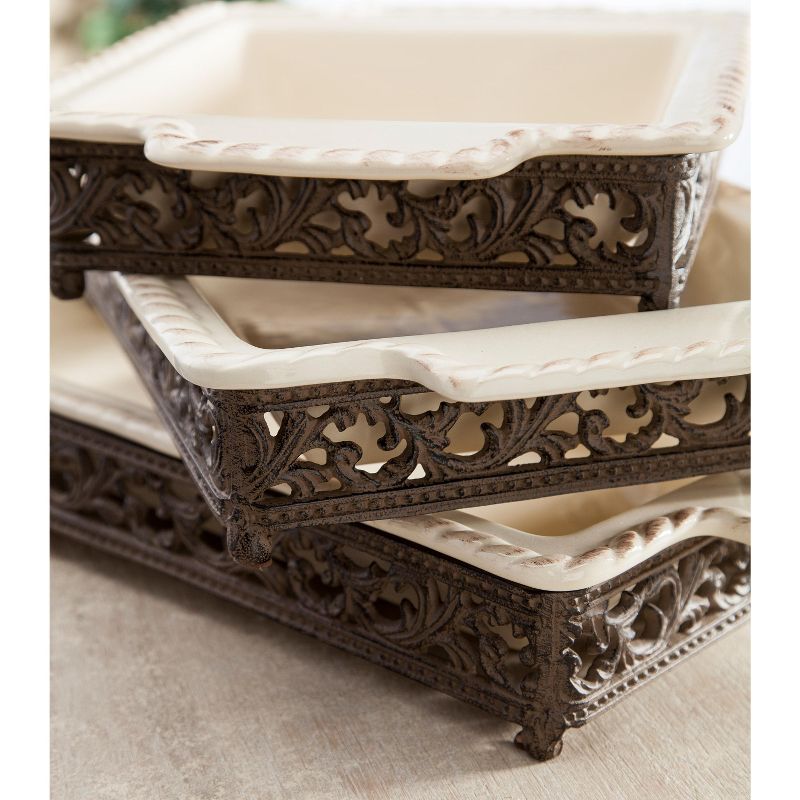 GG Collection Original Scrolled Acanthus Ceramic Cream Baking Dish With 16-Inch By 10-Inch Metalwork Server