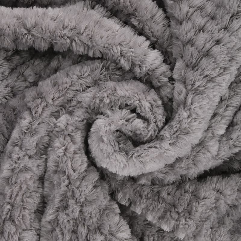 1 Pc Queen Faux Fur Lambswool Reversible Plaid Pattern Bed Blankets Purple  - PiccoCasa