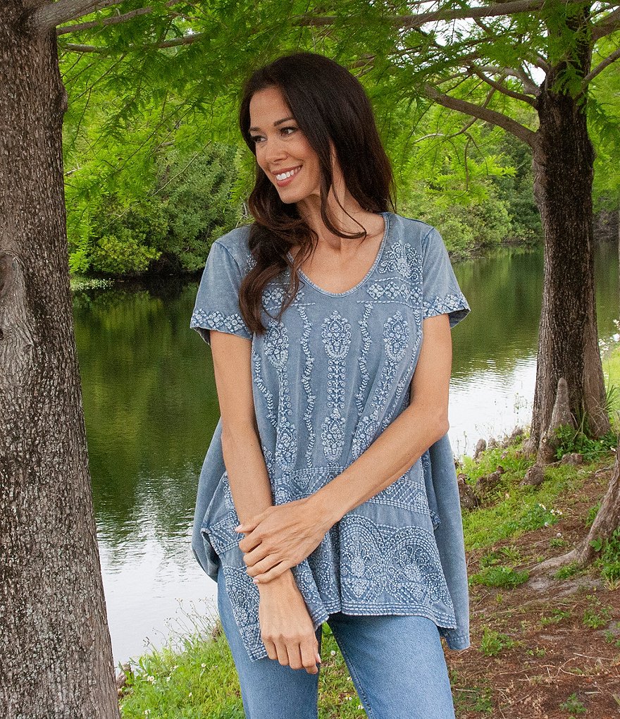 Karyn Seo Kiana Vintage Tonal Embroidered Cotton Scoop Neck Tunic Tee