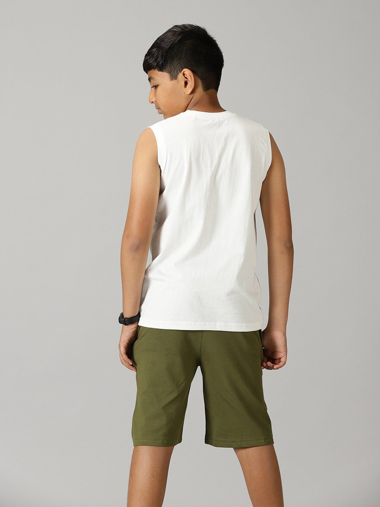 Kiddopanti Kids White & Olive Printed T-Shirt with Shorts