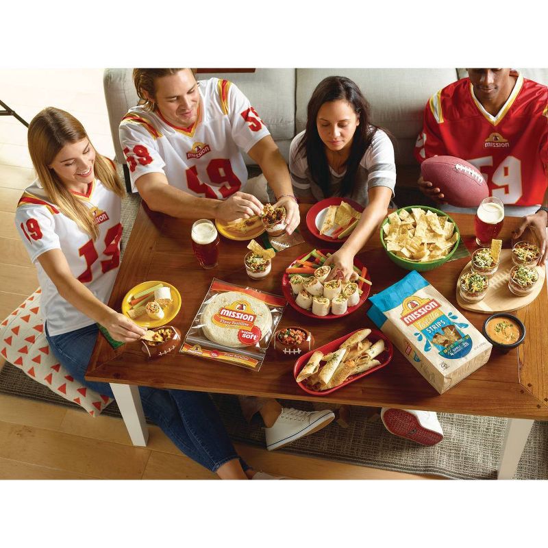 Mission Salsa Con Queso - 8oz