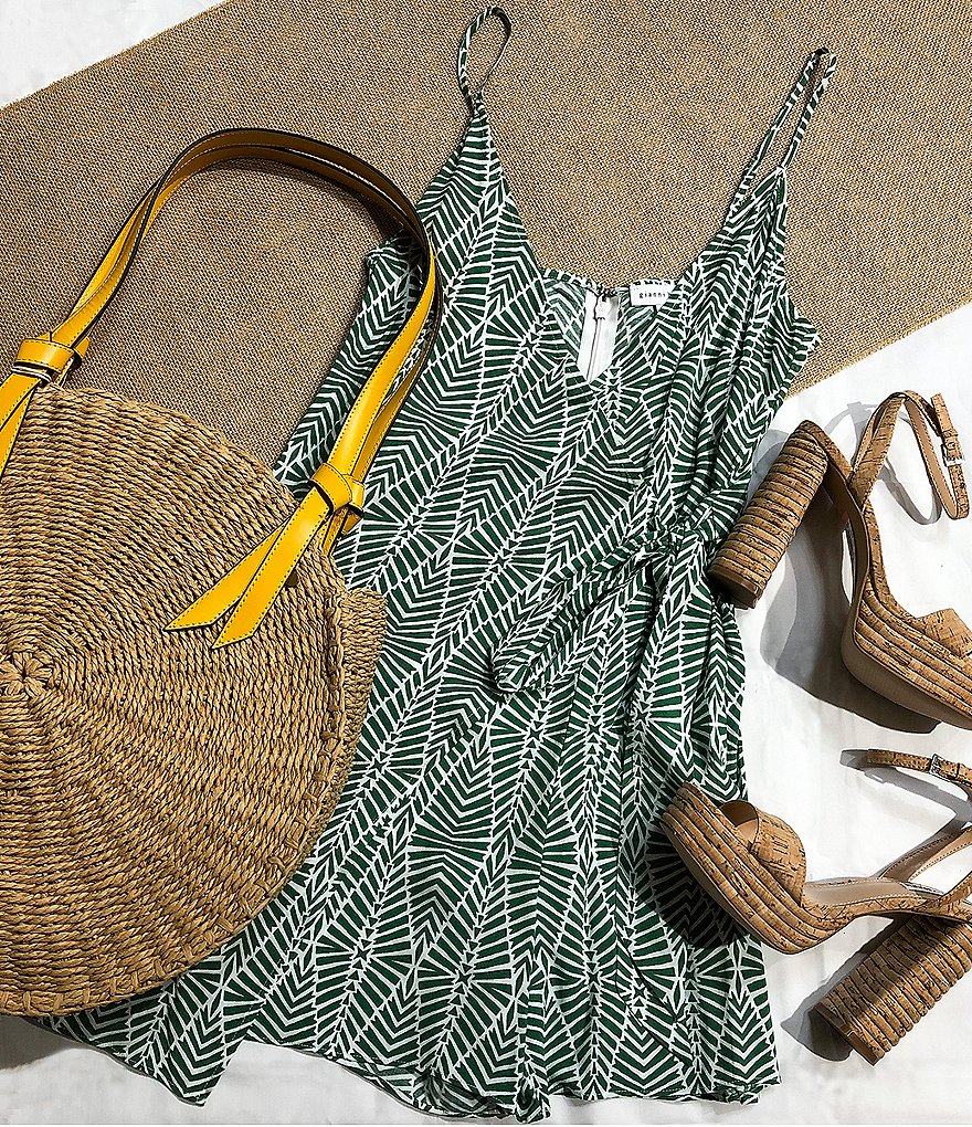 House of Want H.O.W. We Step Up Pleated Shoulder Bag