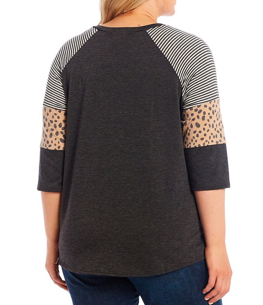 Jessica Simpson Plus Size JJ Red Dahlia Moroccan Border Print Fringe Hem Kimono Jacket