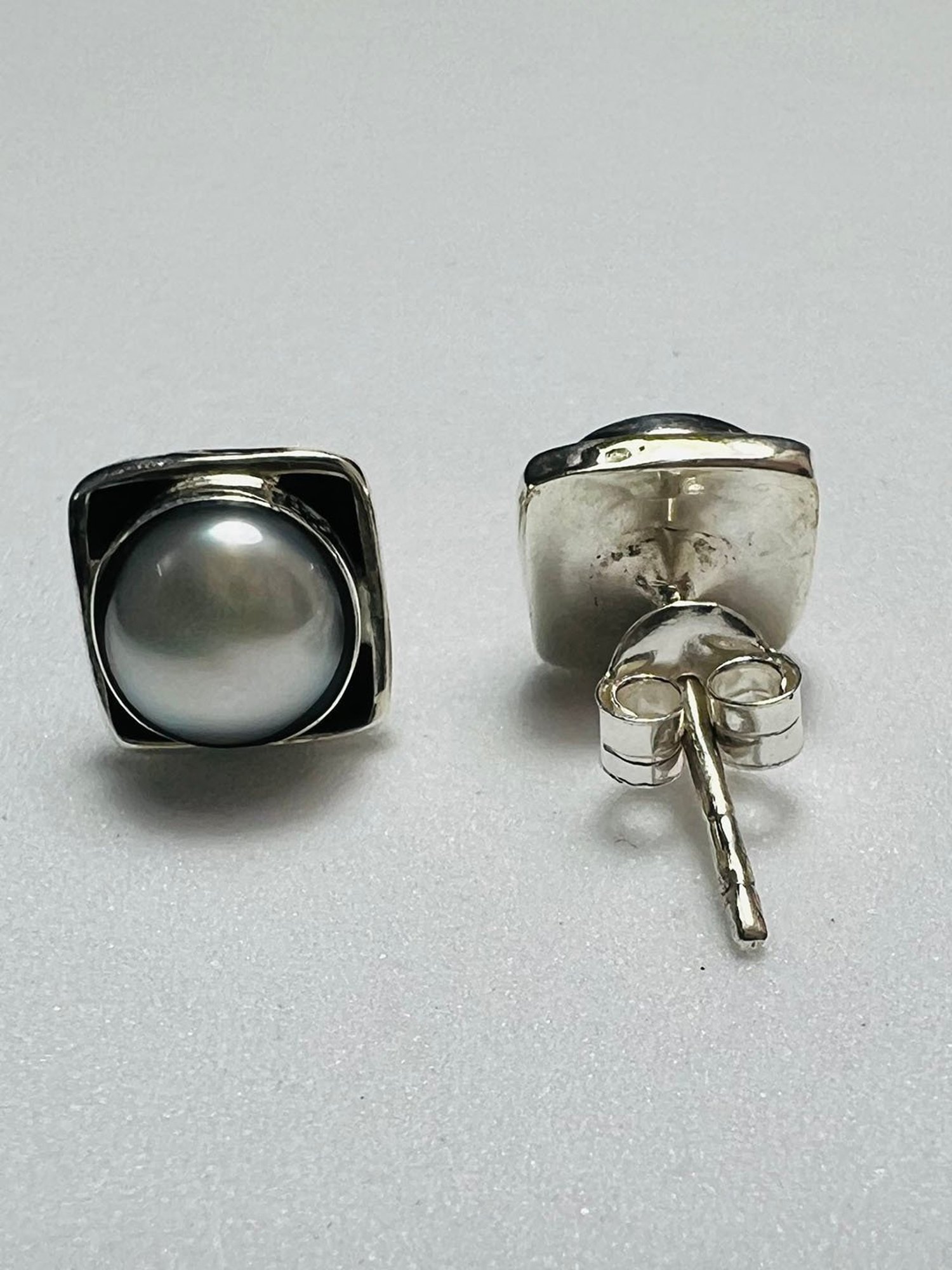 Arte Jewels 925 Sterling Silver Pearl Stud Earrings for Girls & Women