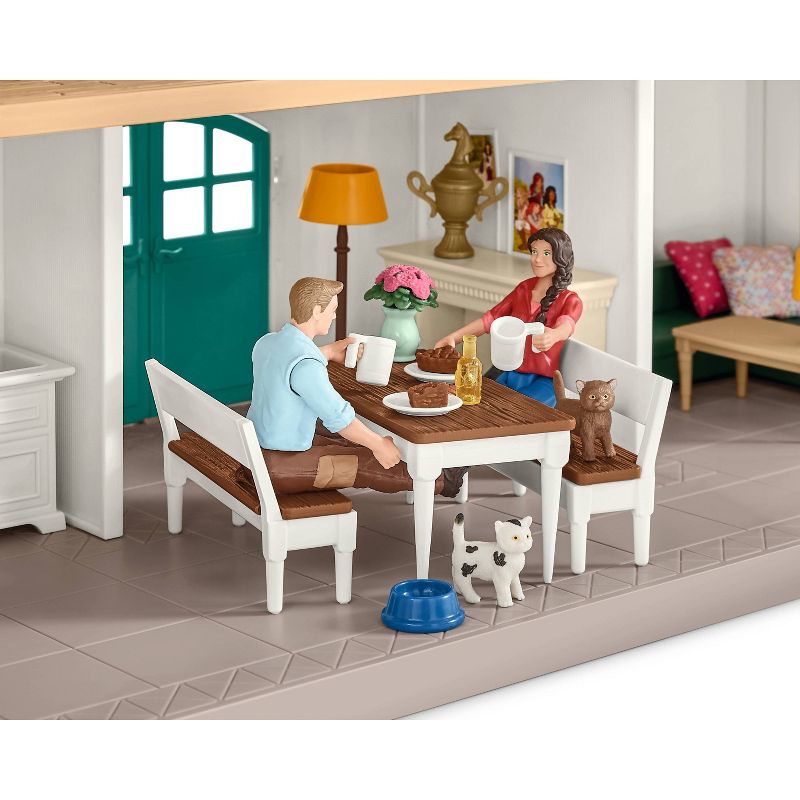 Schleich Lakeside Country House and Stable