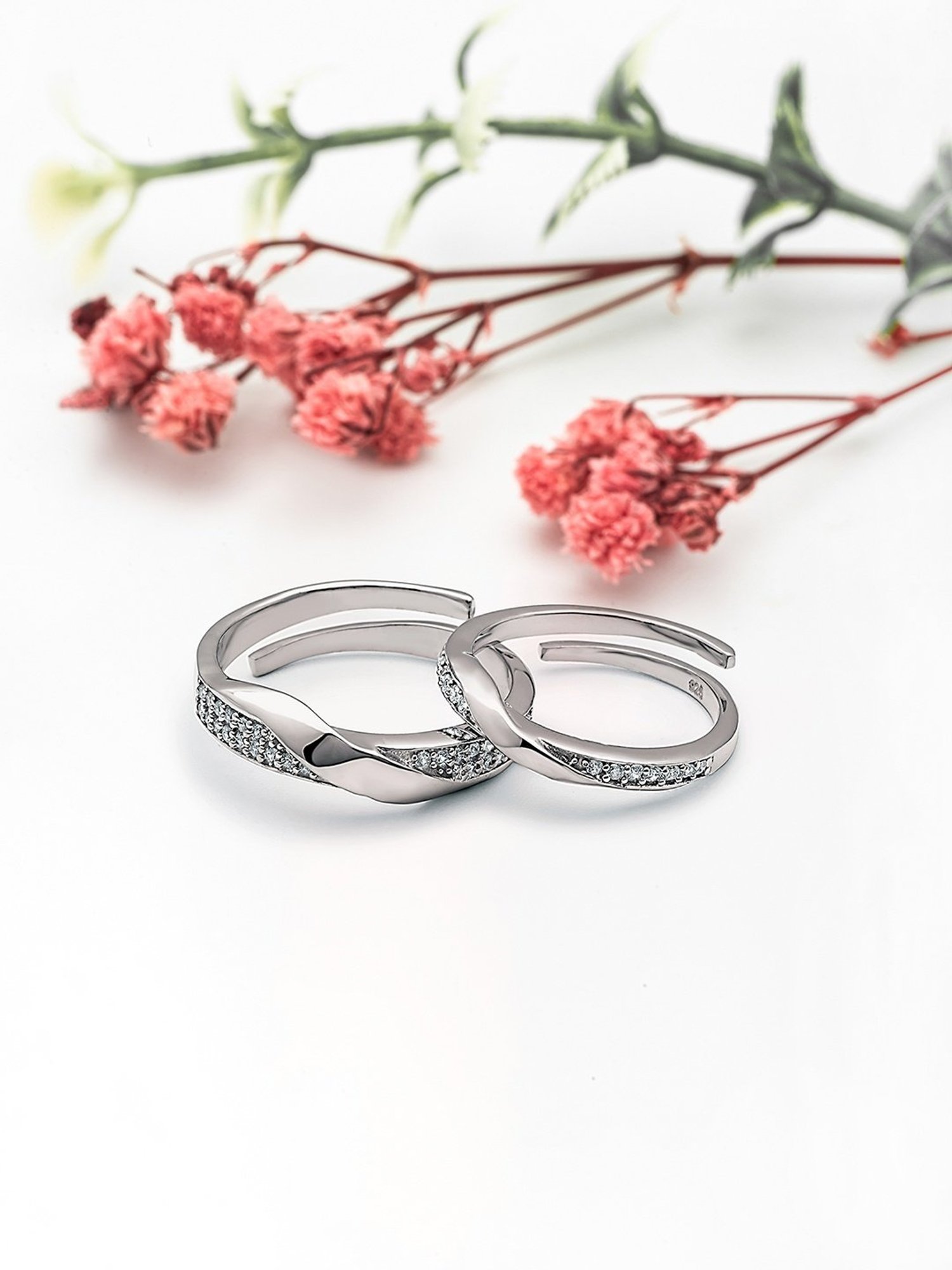 Silberry 92.5 Sterling Silver Forever Linked Couple Rings