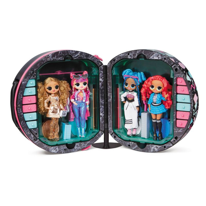 L.O.L. Surprise! O.M.G. Fashion Closet On-the-Go Rolling Storage Playset