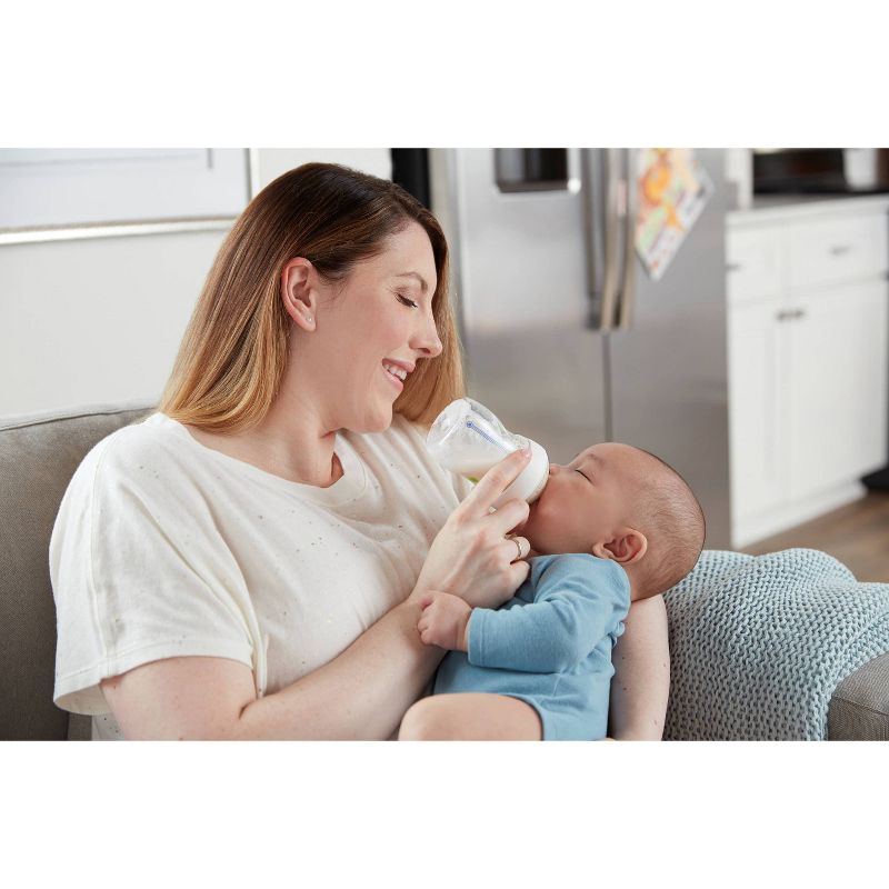 Tommee Tippee Closer to Nature Silicone Baby Bottle - 9oz