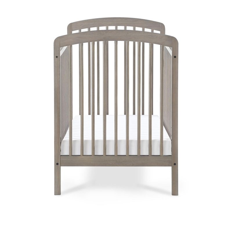 Little Seeds Sierra Ridge Ashton 3 in 1 Convertible Crib
