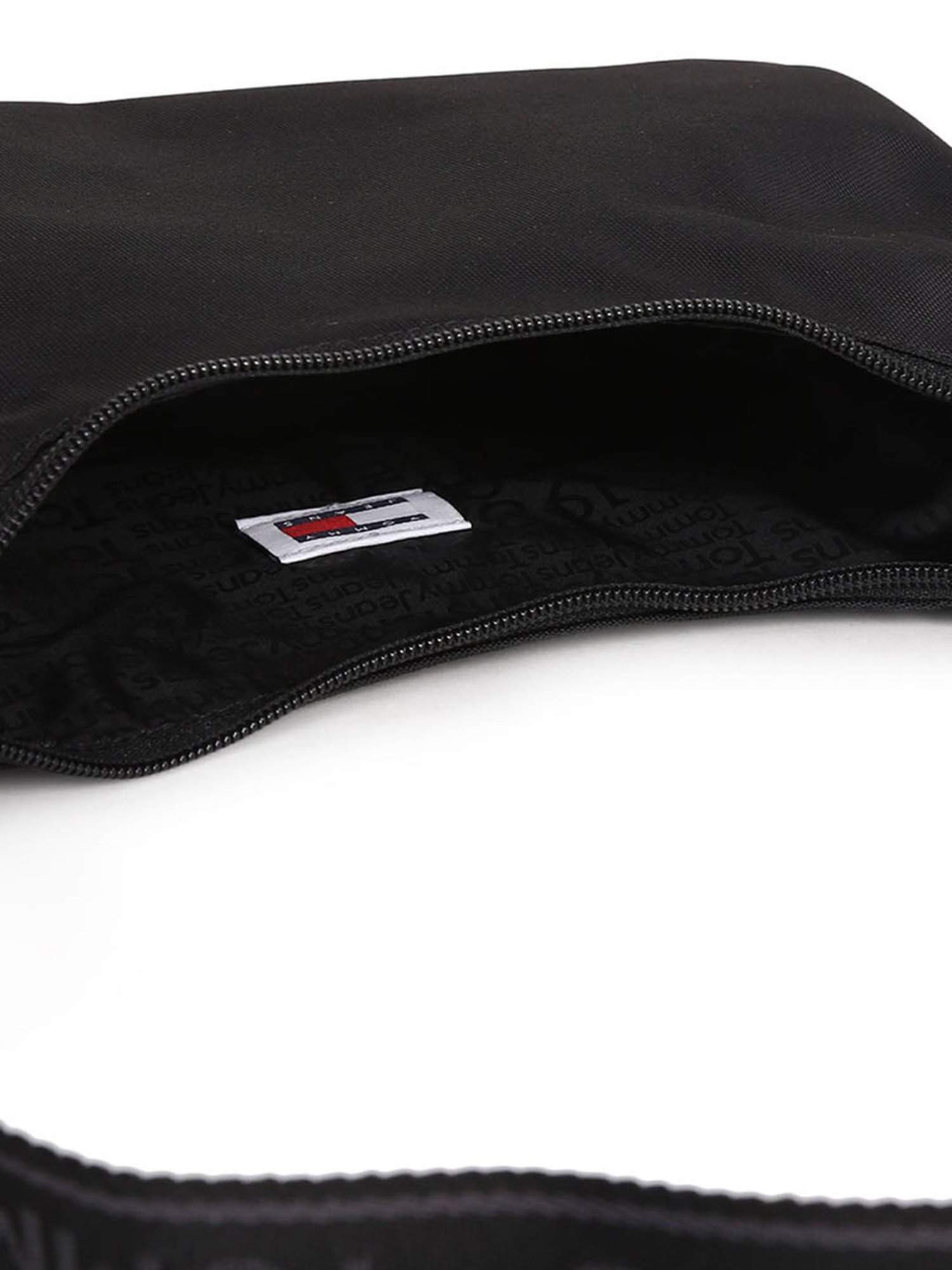 TOMMY HILFIGER Black Hobo Bag