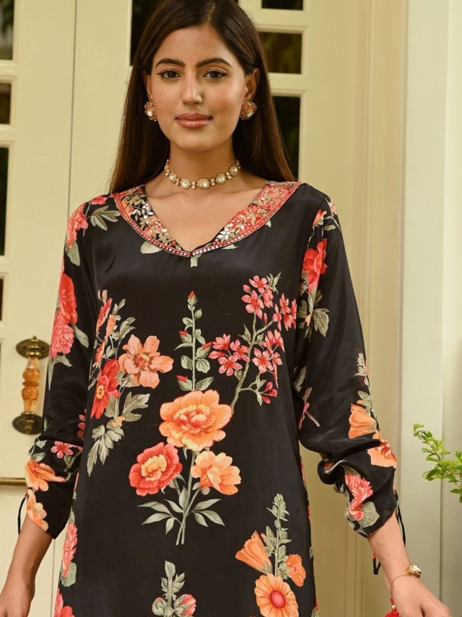 Mahee Jaipur Black Floral Print Kurta with Pant