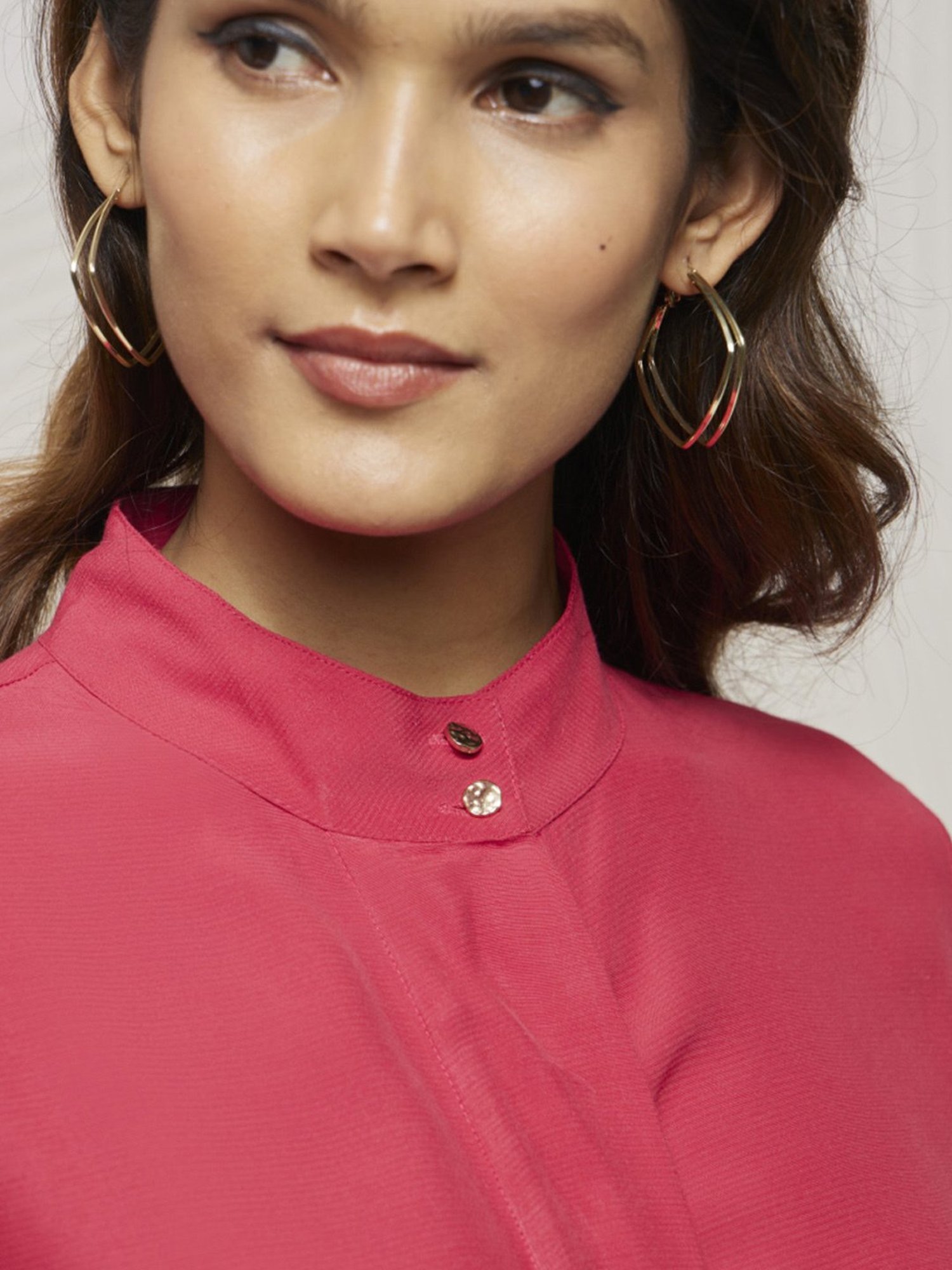 Artagai Tea Berry Broad Concealed Placket Kurta with Wide Cropped Trousers